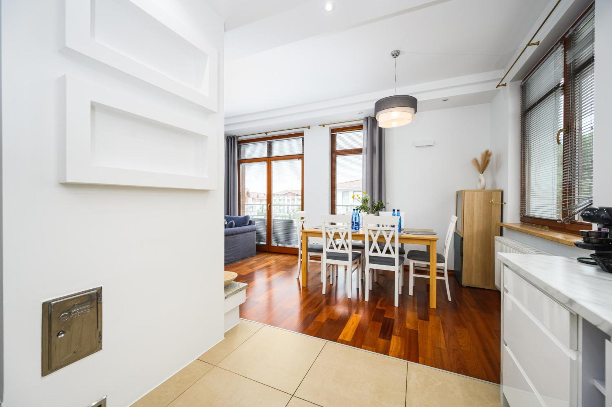 Apartment White Sea - Neptun Park By Oneapartments *