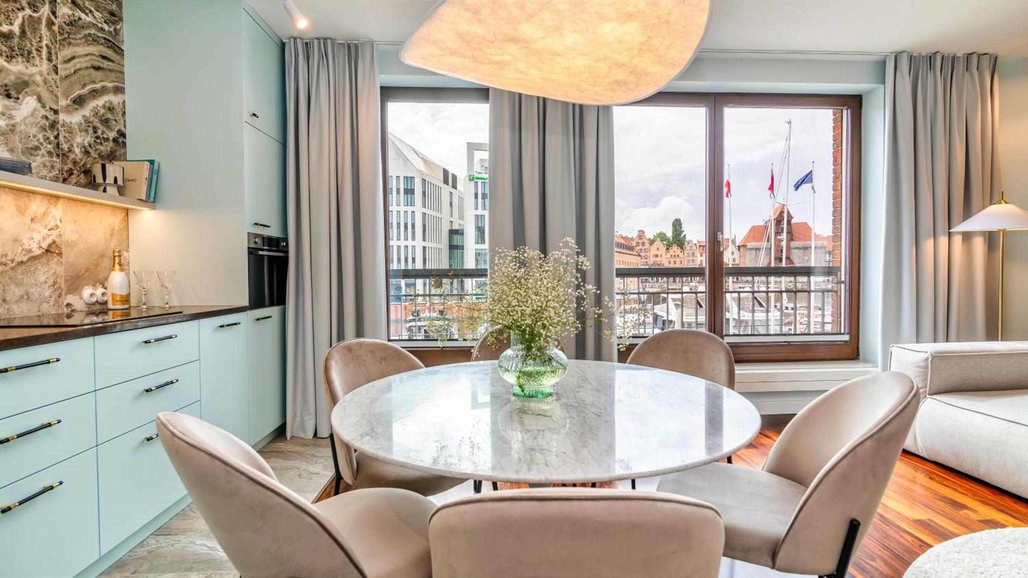 Lux Crane View - Comfy Apartment Gdansk