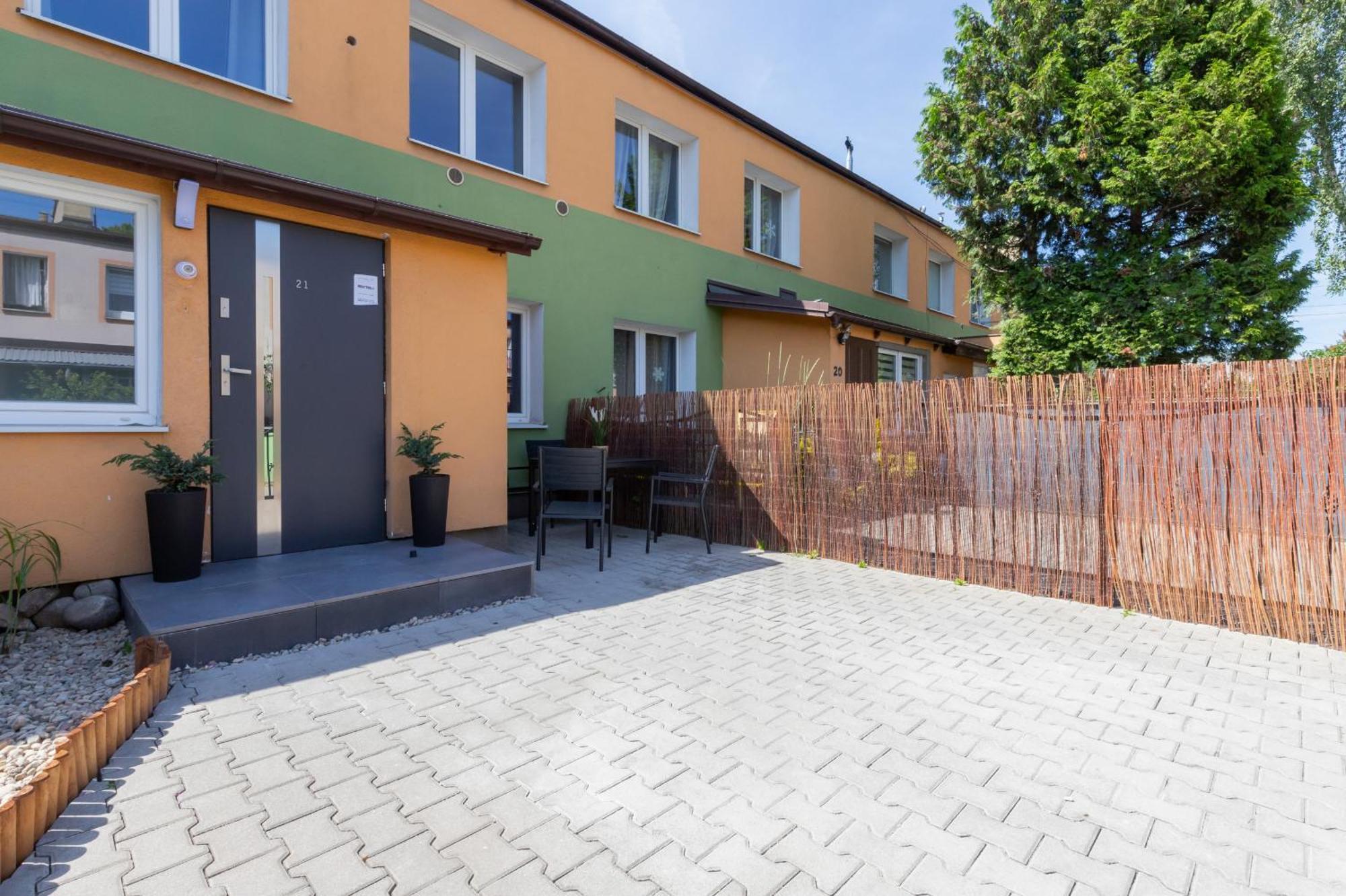 Apartment Family Niska 1,9 Km To Stogi Beach By Renters Gdansk