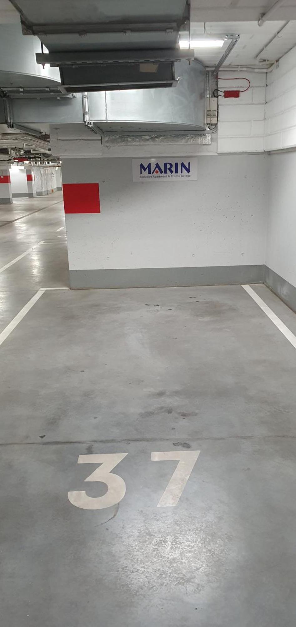 Marin Exclusive & Private Garage * Gdansk