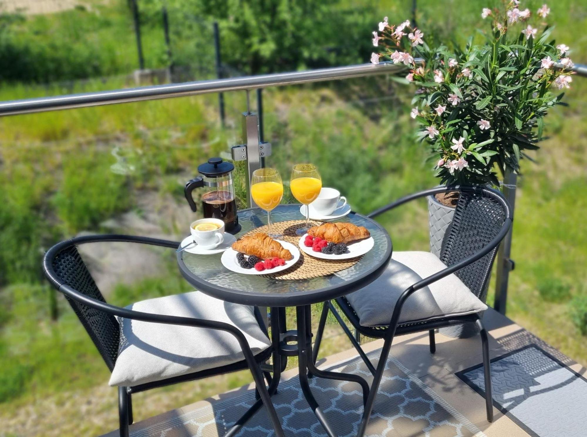 Mlody - Bezplatny Parking, Mocne Wifi, Dobre Polaczenie Z Lotniskiem Apartment