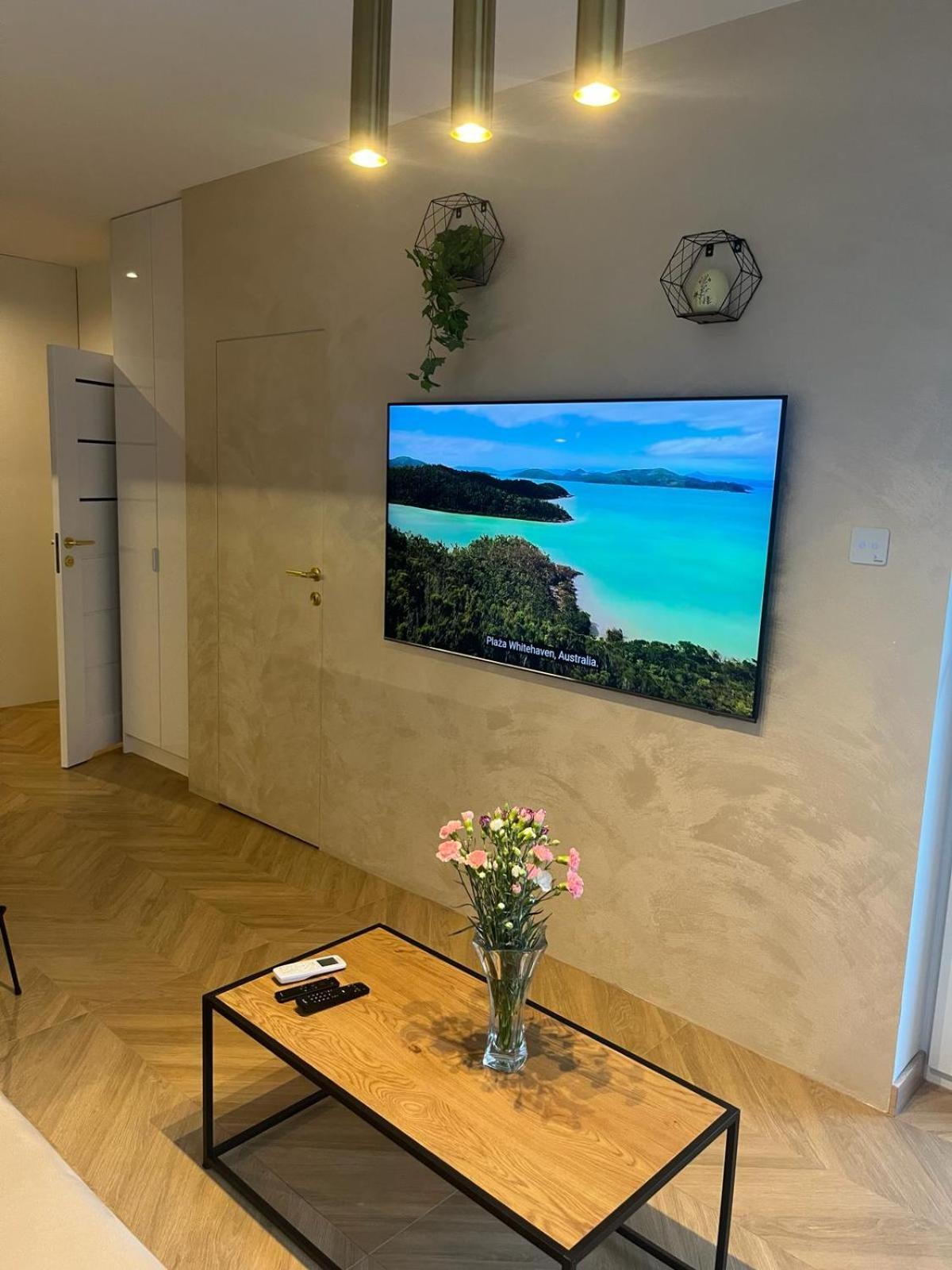 Seaside Premium *