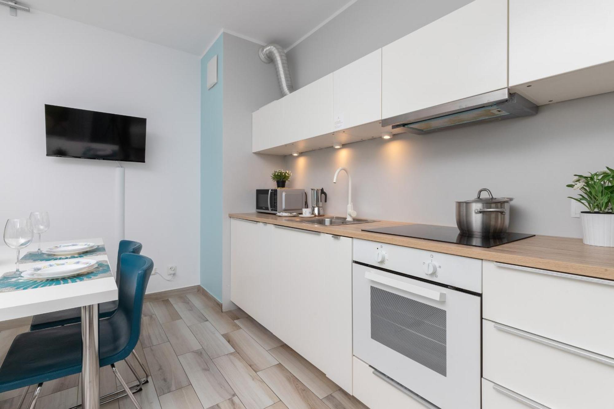 Pastel Lawendowe Wzgorze With Balcony And Parking By Renters Gdansk