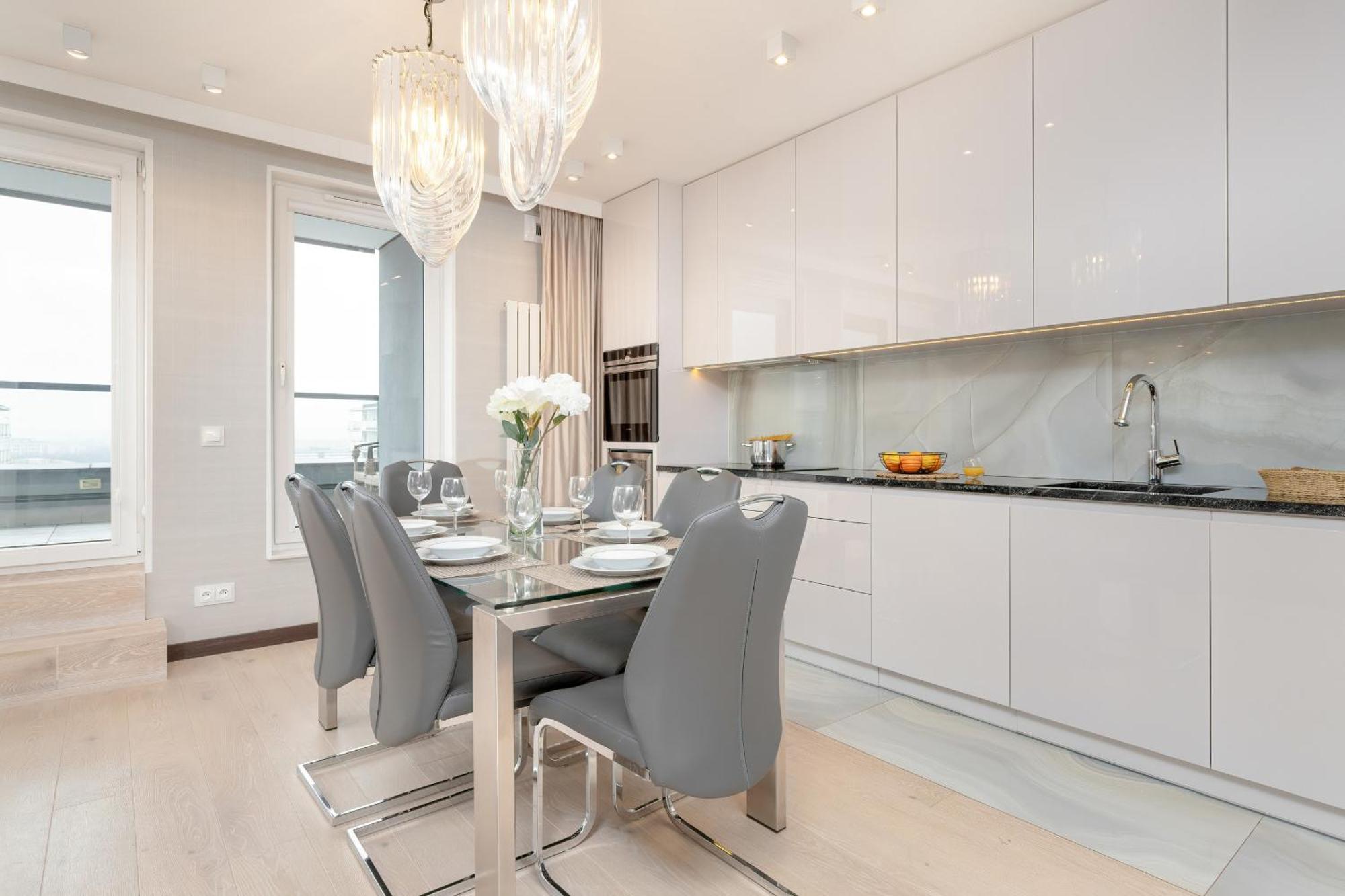 Huoneisto Spacious And Cozy Two Bedrooms By Rent Like Gdańsk