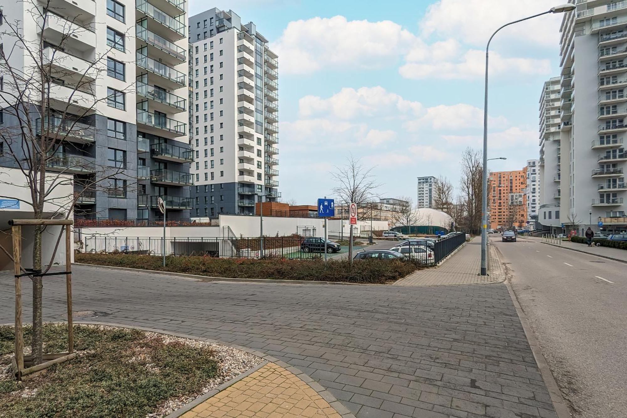 Spacious And Cozy Two Bedrooms By Rent Like Huoneisto Gdańsk