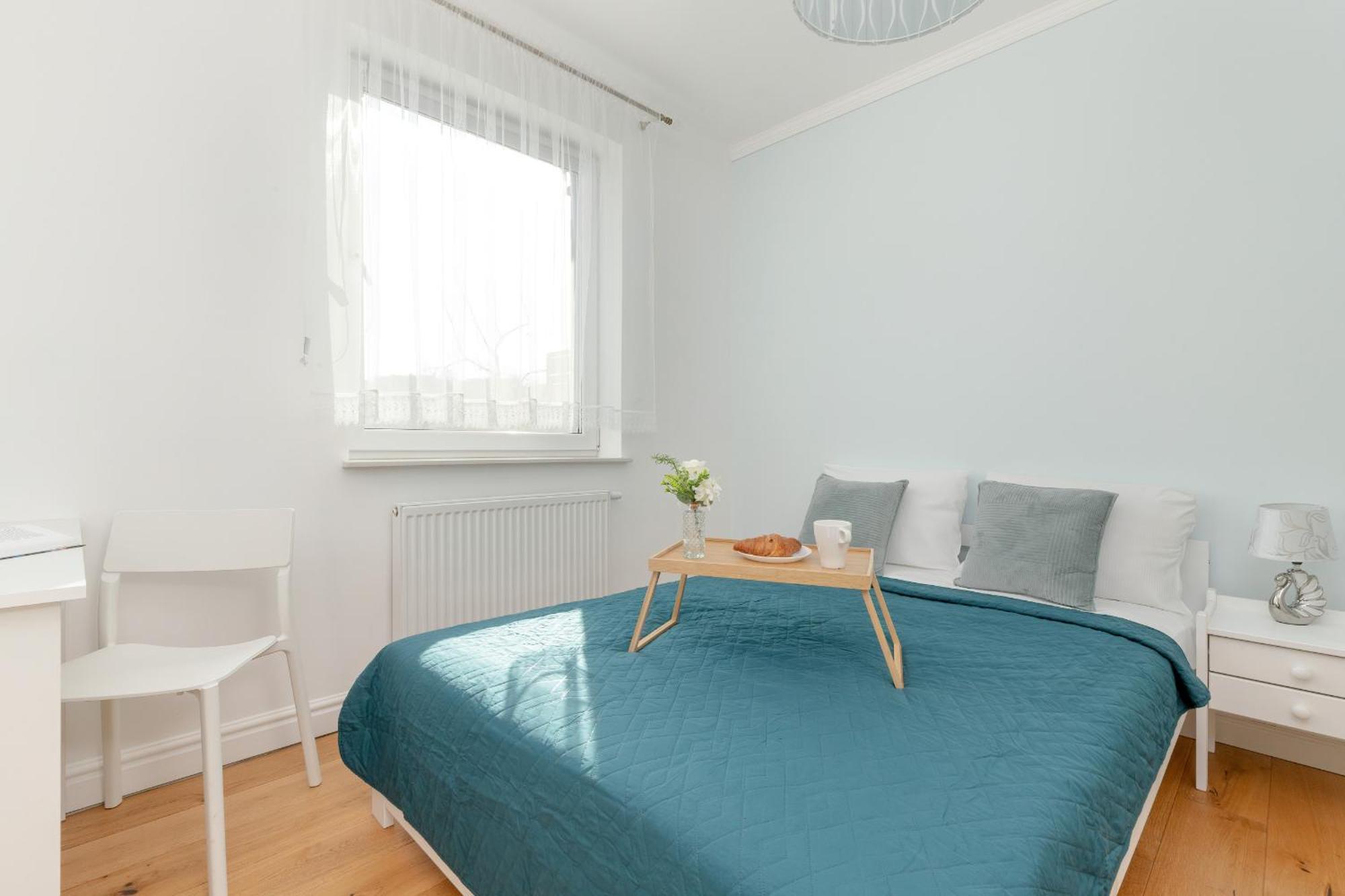 Sunny With Parking & Garden By Renters