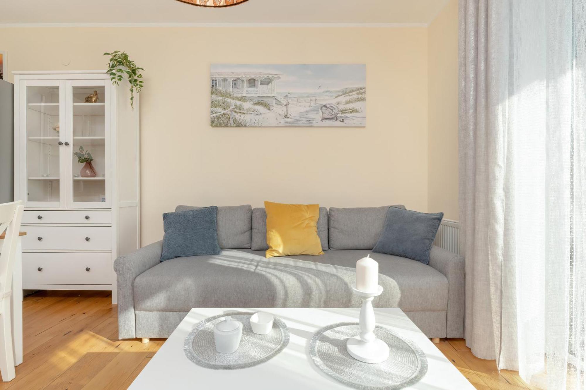 Apartment Sunny With Parking & Garden By Renters Gdansk