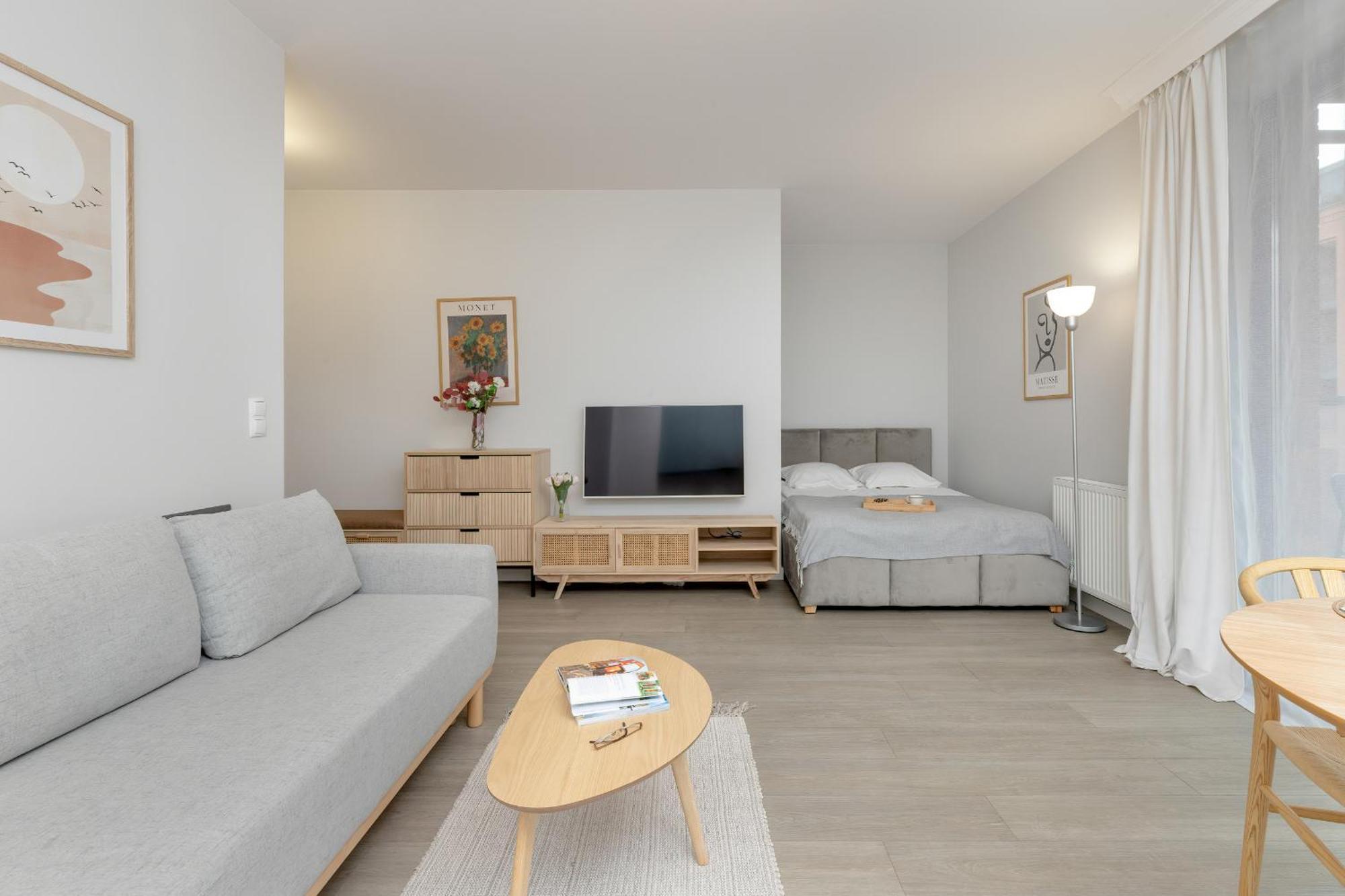 Apartment Woodicapart With Balcony In By Renters