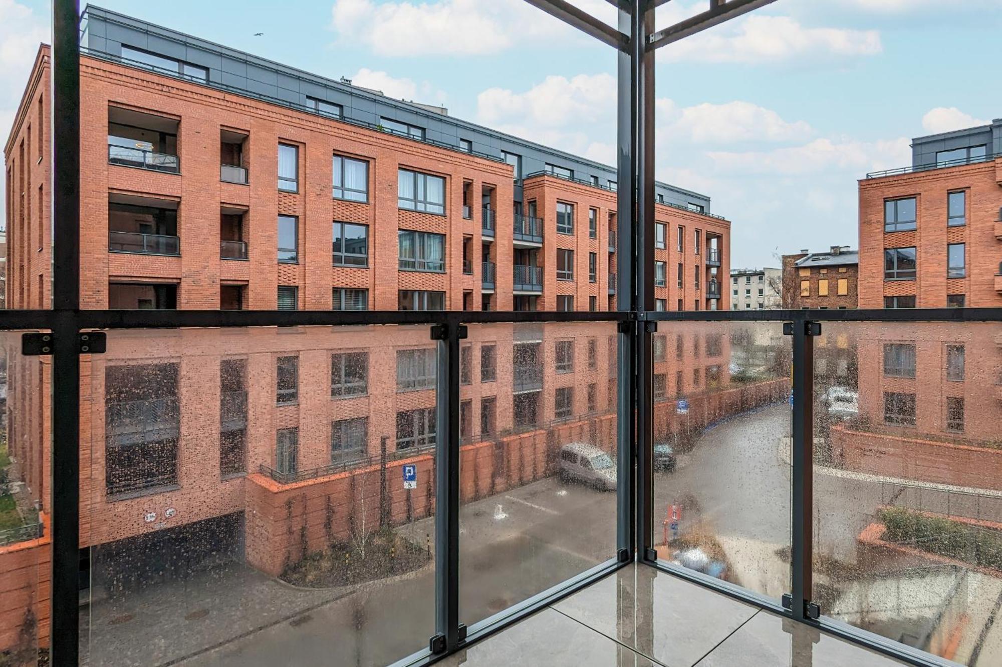 Apartment Woodicapart With Balcony In By Renters Gdansk