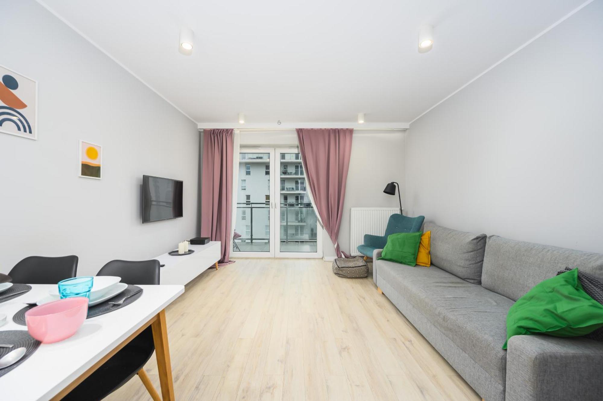 Obroncow Wybrzeza 17 By Homeprime Apartment
