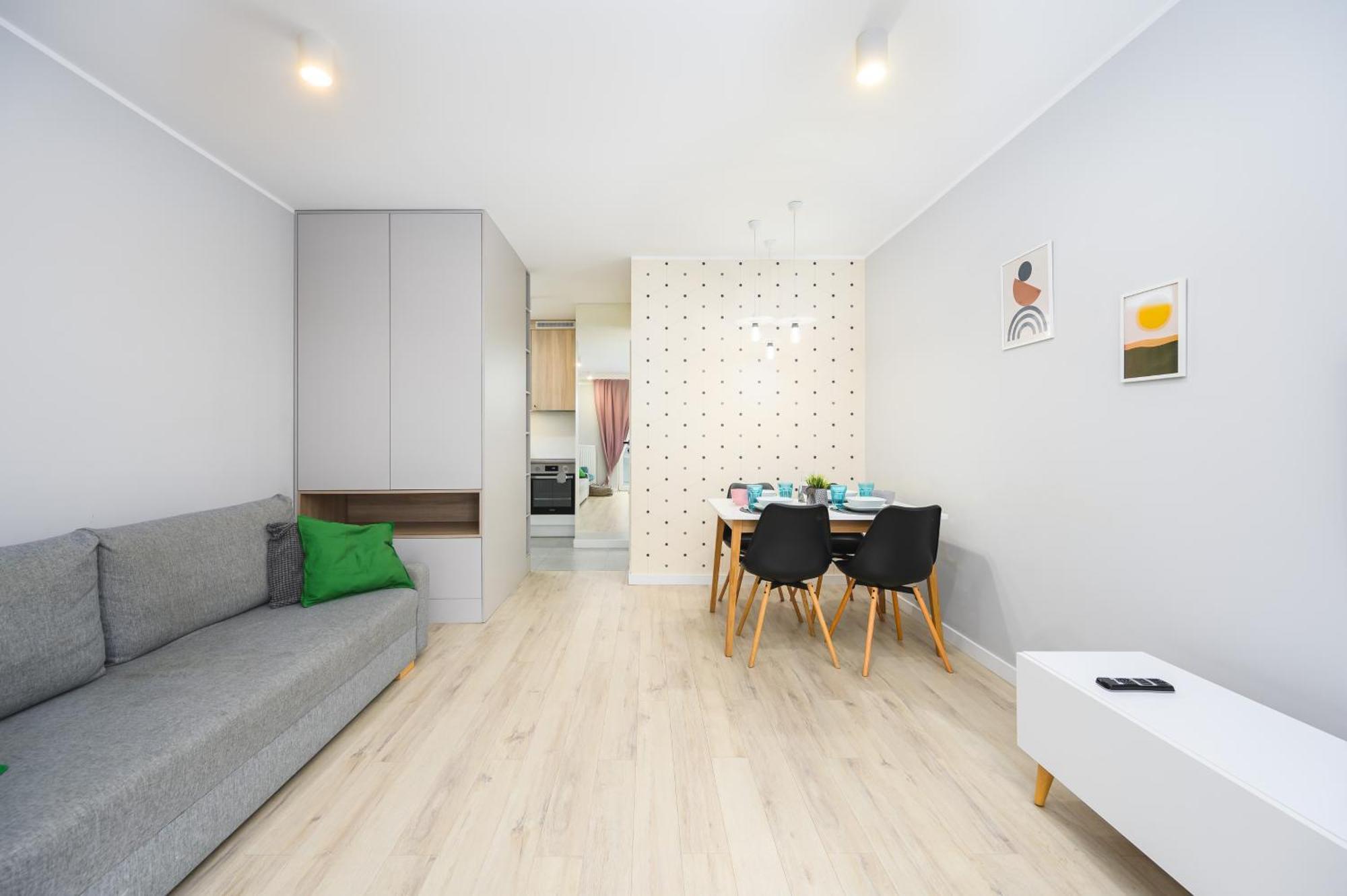 Apartment Obroncow Wybrzeza 17 By Homeprime