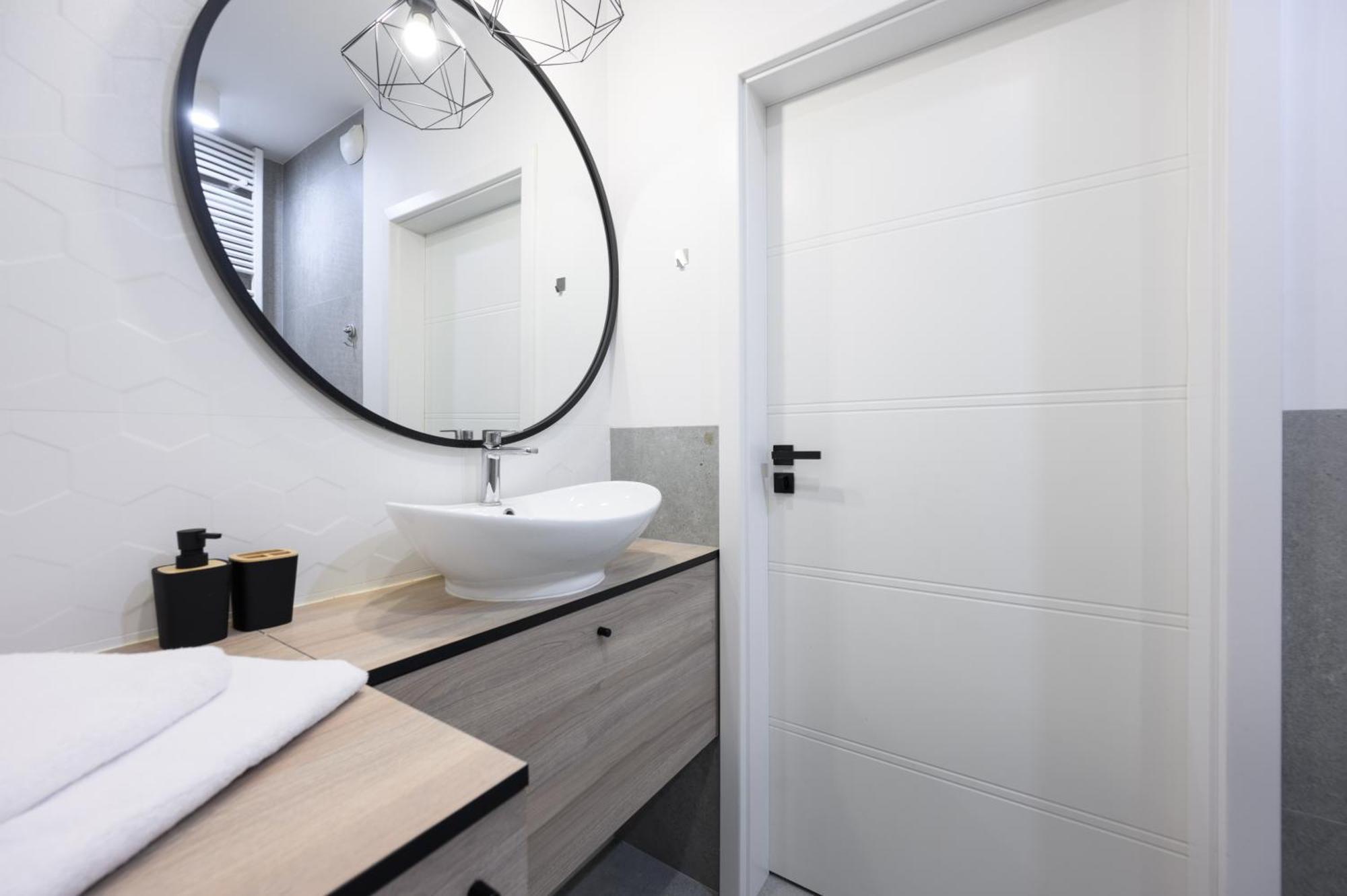 Apartment Obroncow Wybrzeza 17 By Homeprime *