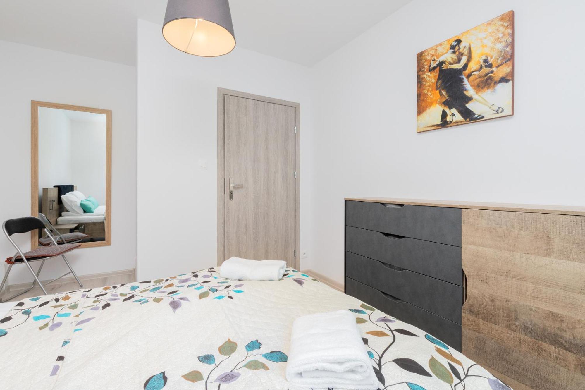 Aaa-apartment Kosciuszki By Renters Huoneisto *