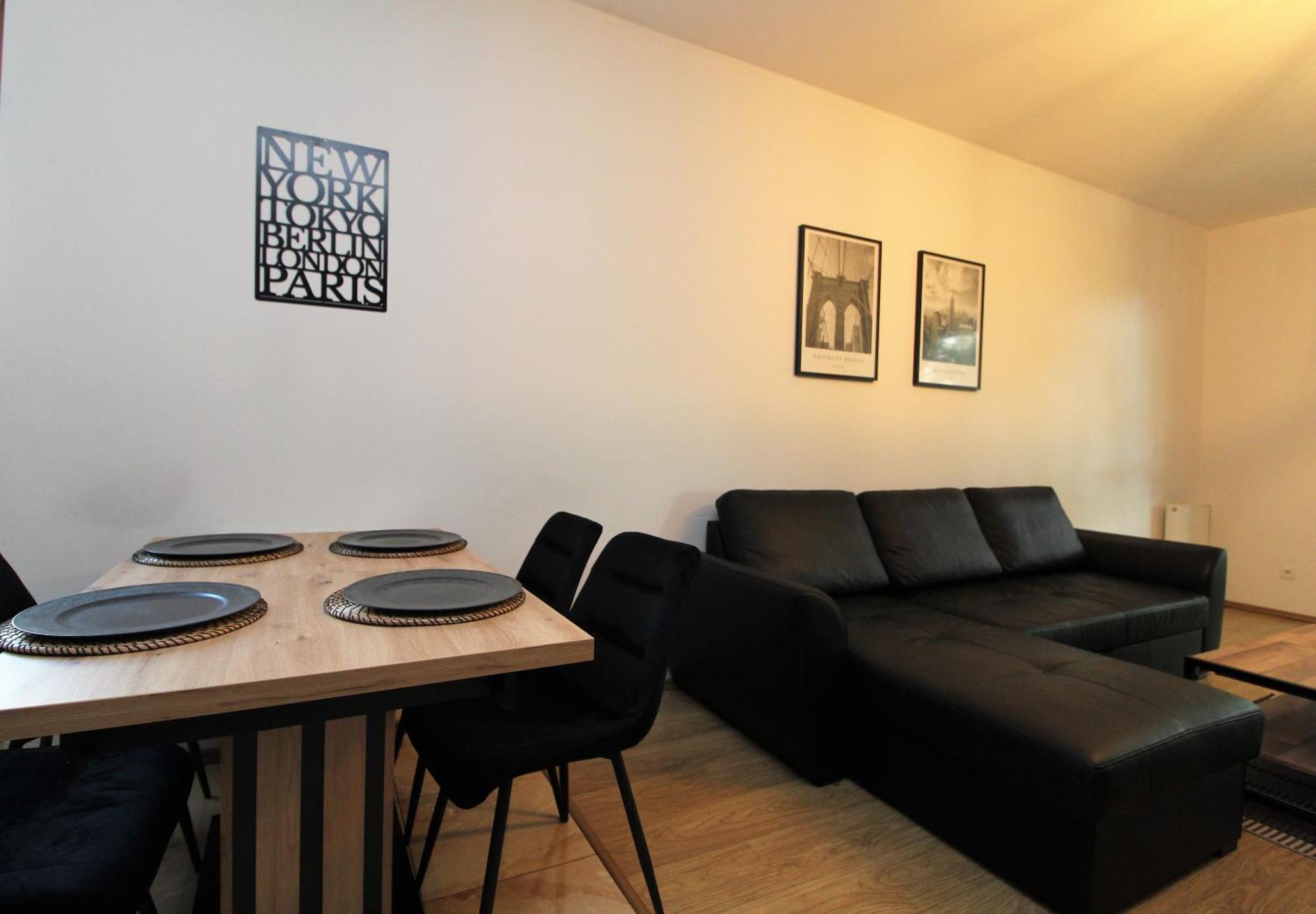 Apartament Nadmorski Dwor 14 *