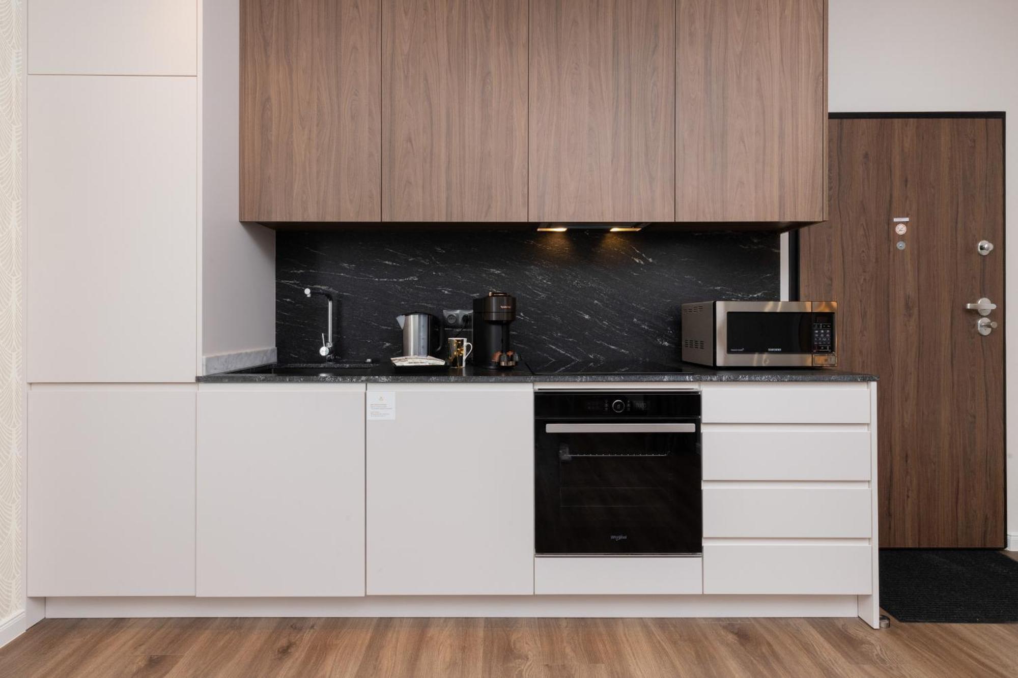 Elegant With Balcony And Air Conditioning In By Renters * Gdańsk