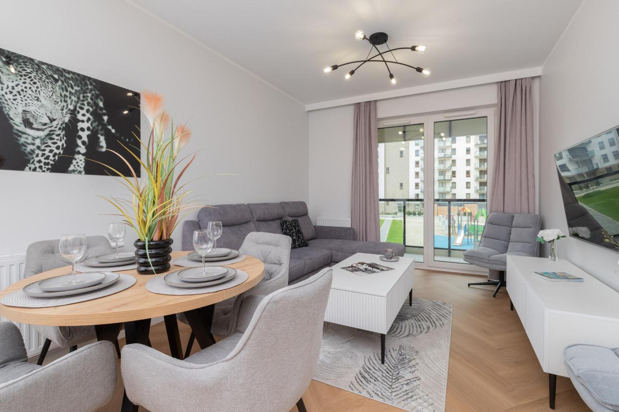 Nowa Letnica Comfortable With Balcony & Parking By Renters * Gdańsk