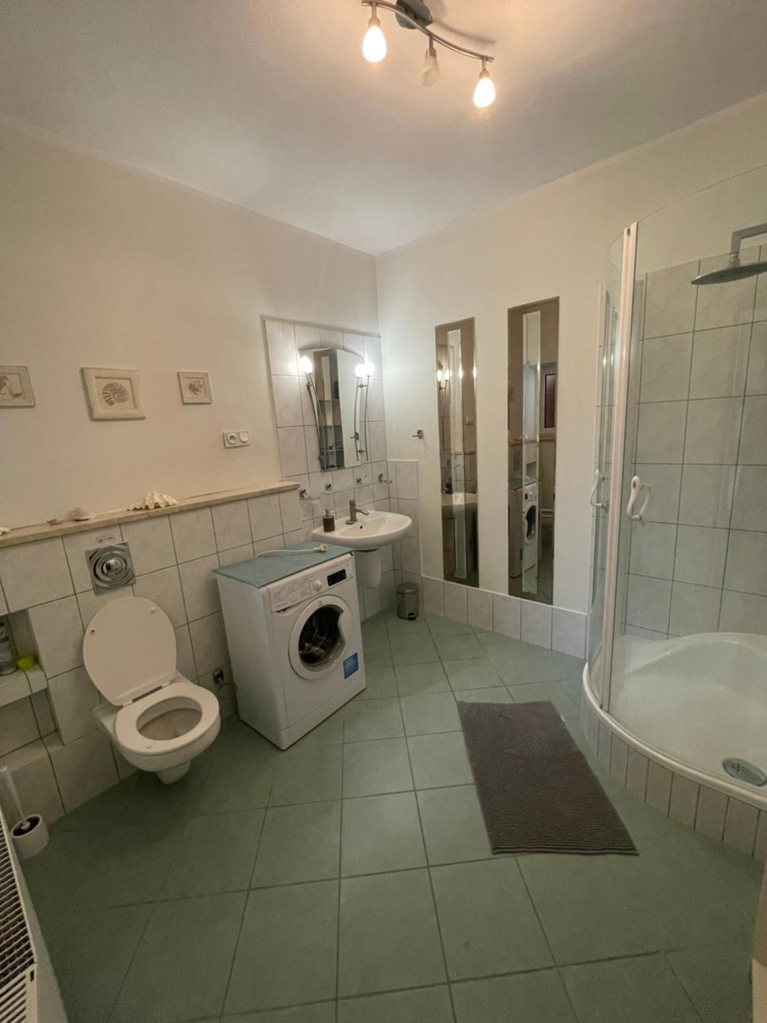Apartament Airport *