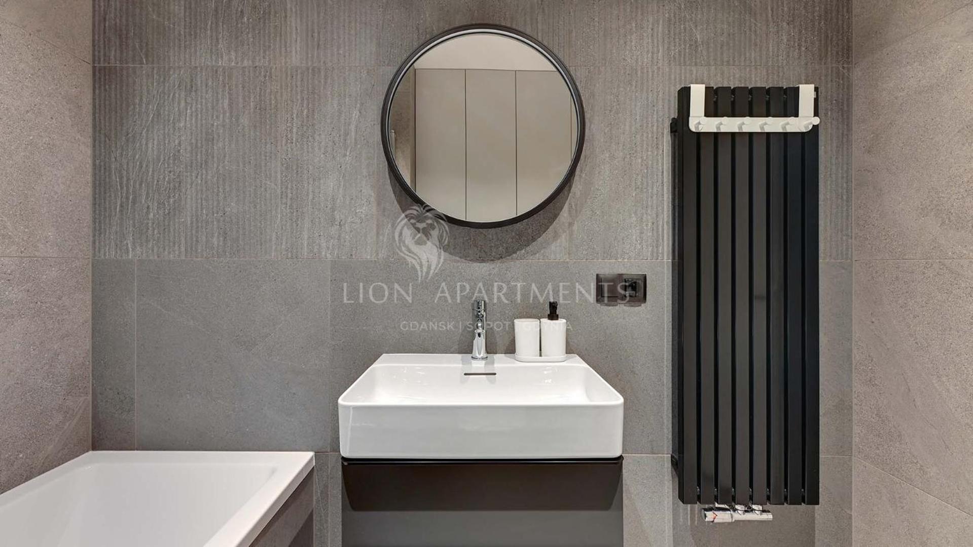 Scala Center & By Lion Apartment