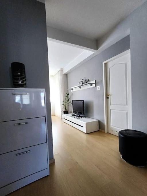 Apartament Nadmorski Las Apartment *