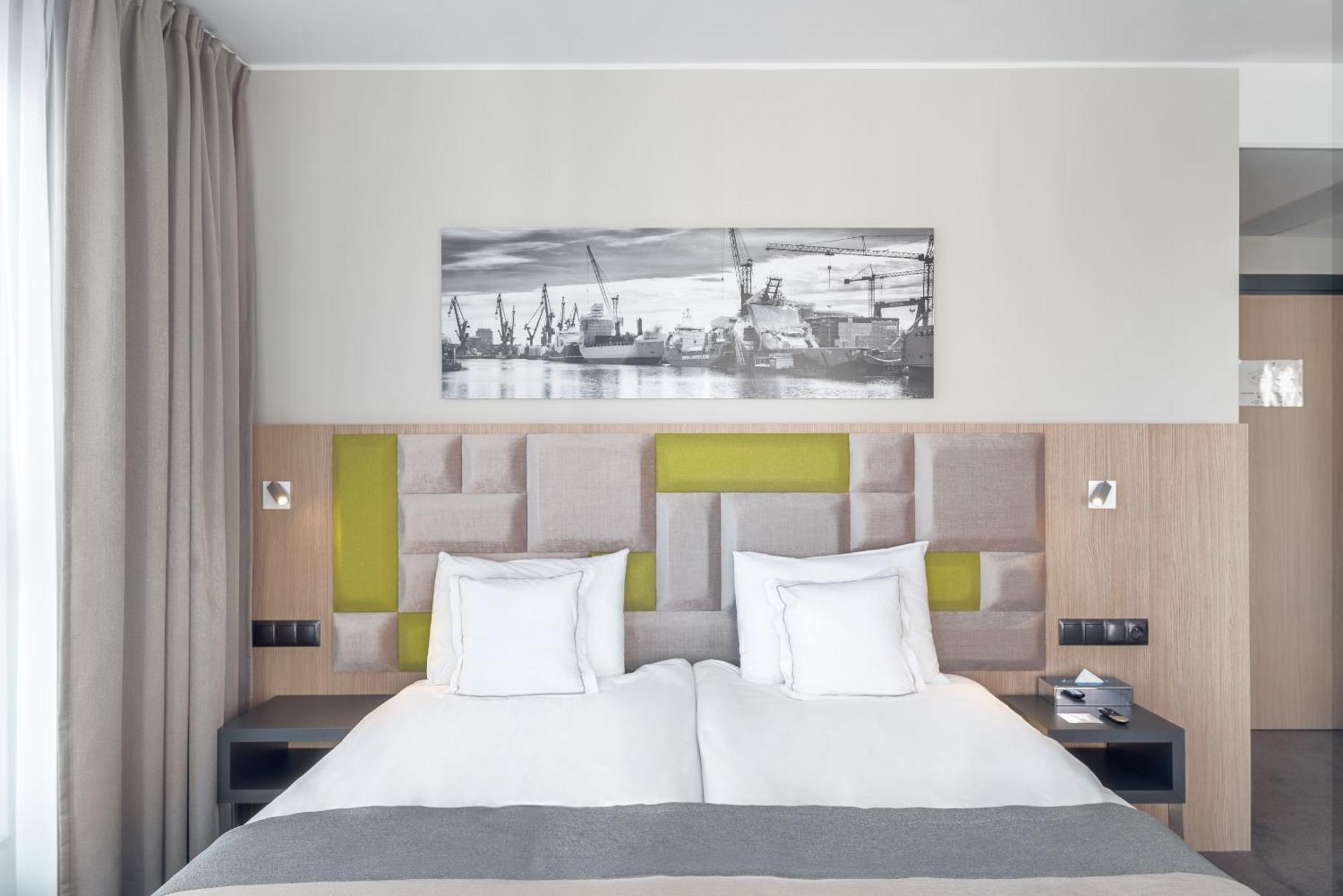 Hotel Almond Business & Spa 4*