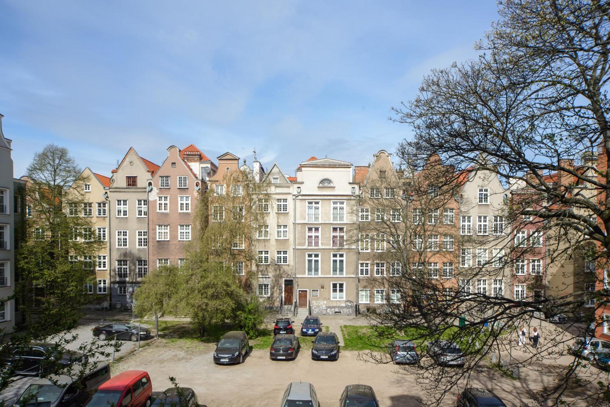 Maya's Flats & 64 - 3 On Chlebnicka Street Old Town * Gdansk