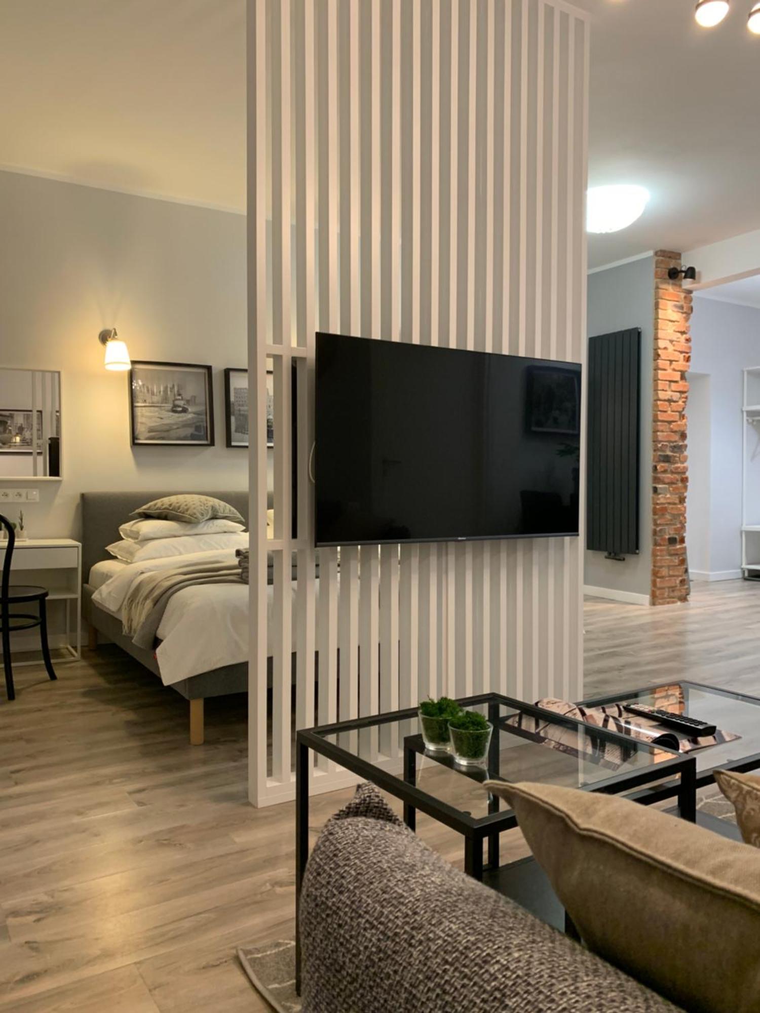 Mirella Old Town Apartment