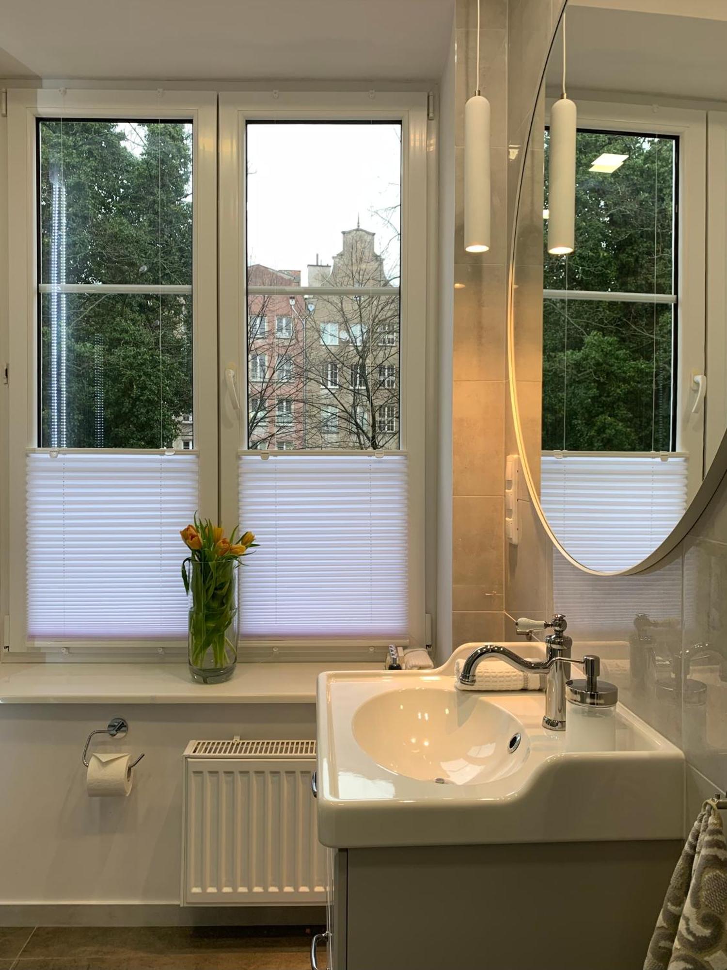 Mirella Old Town Apartment *