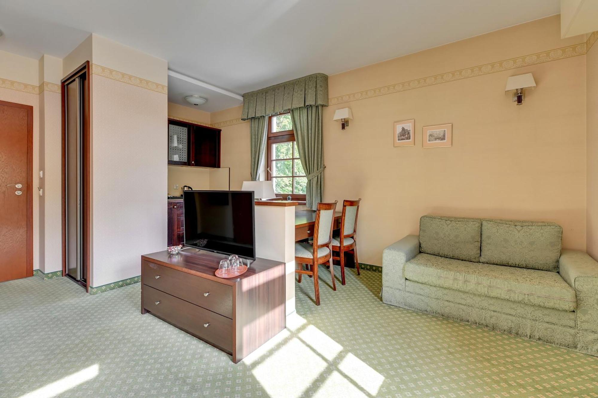 Aparthotel Jaskowy Dworek