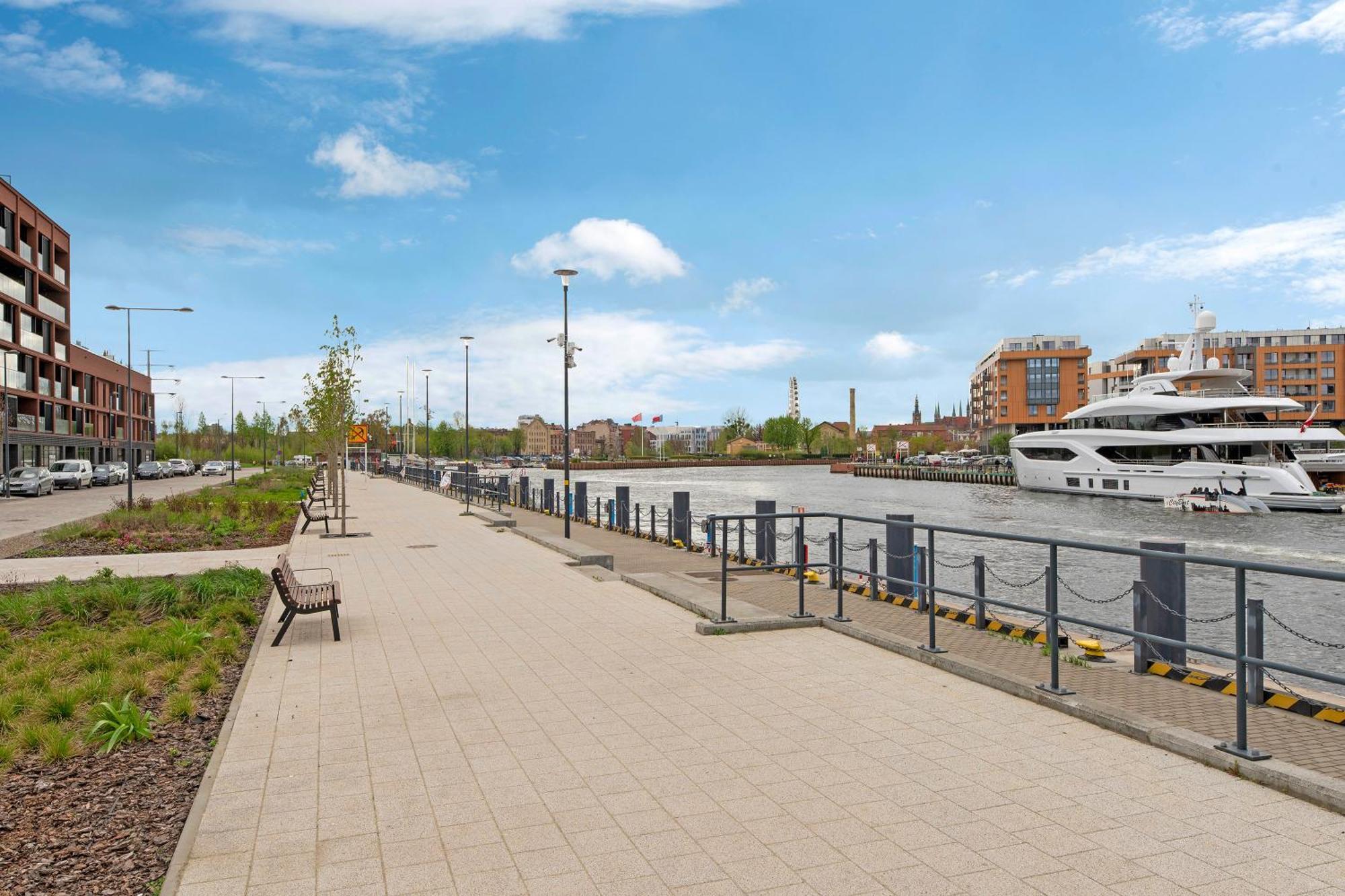 Nadmotlawie Estate - Riverside, Gym & Sauna By Downtown Apartment