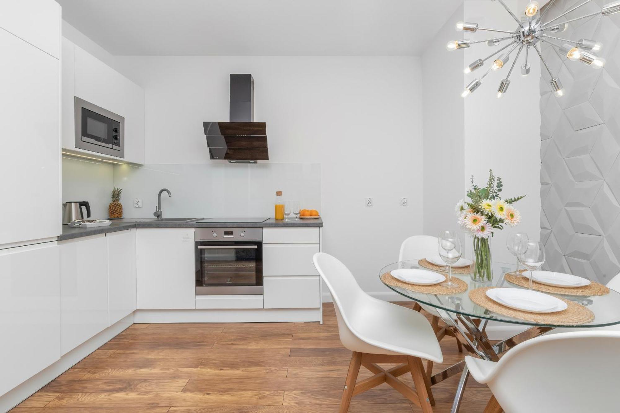 In Center With Balcony, Parking And Air Conditioning By Renters Danzig