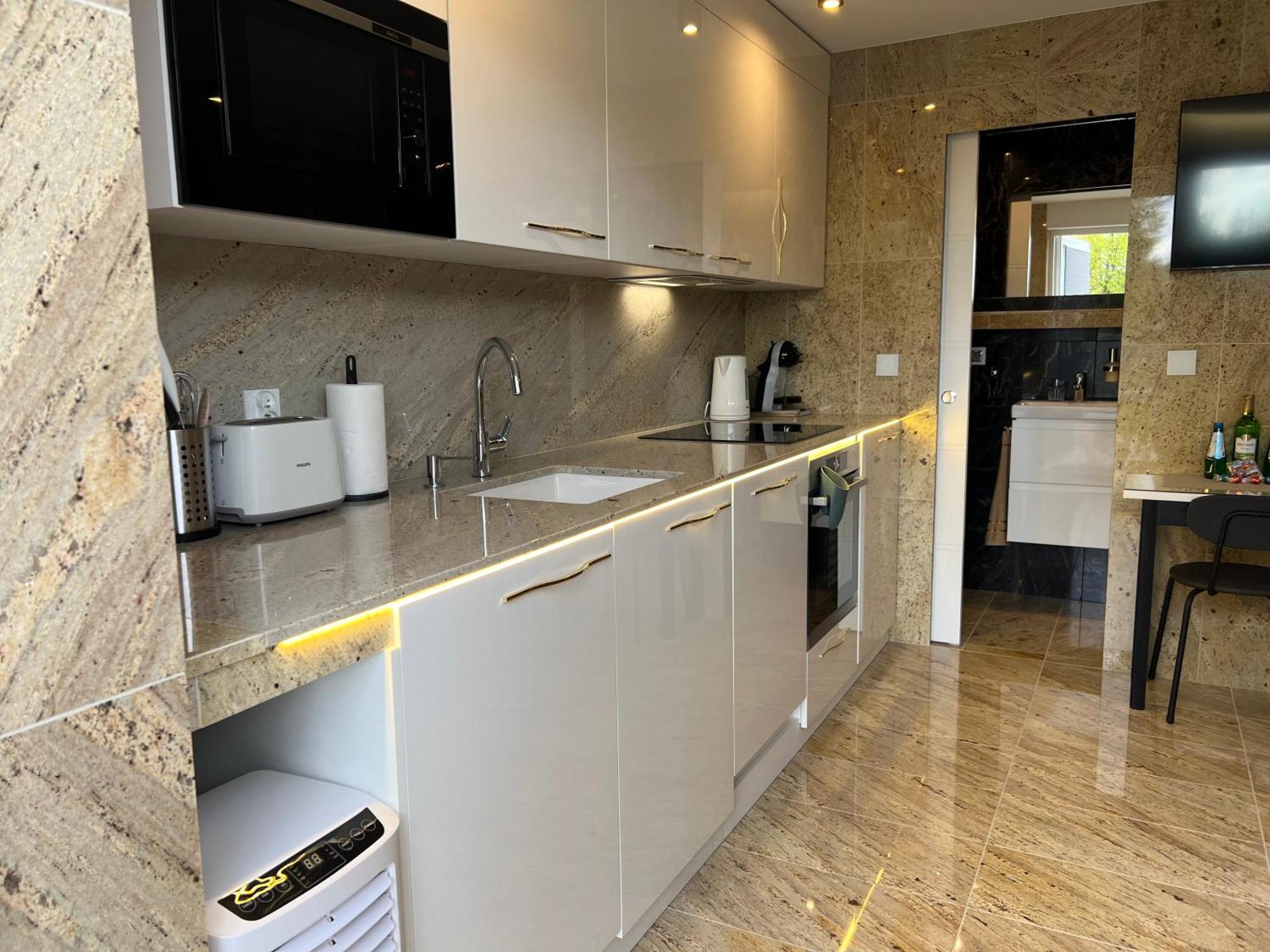North Nest Luxury