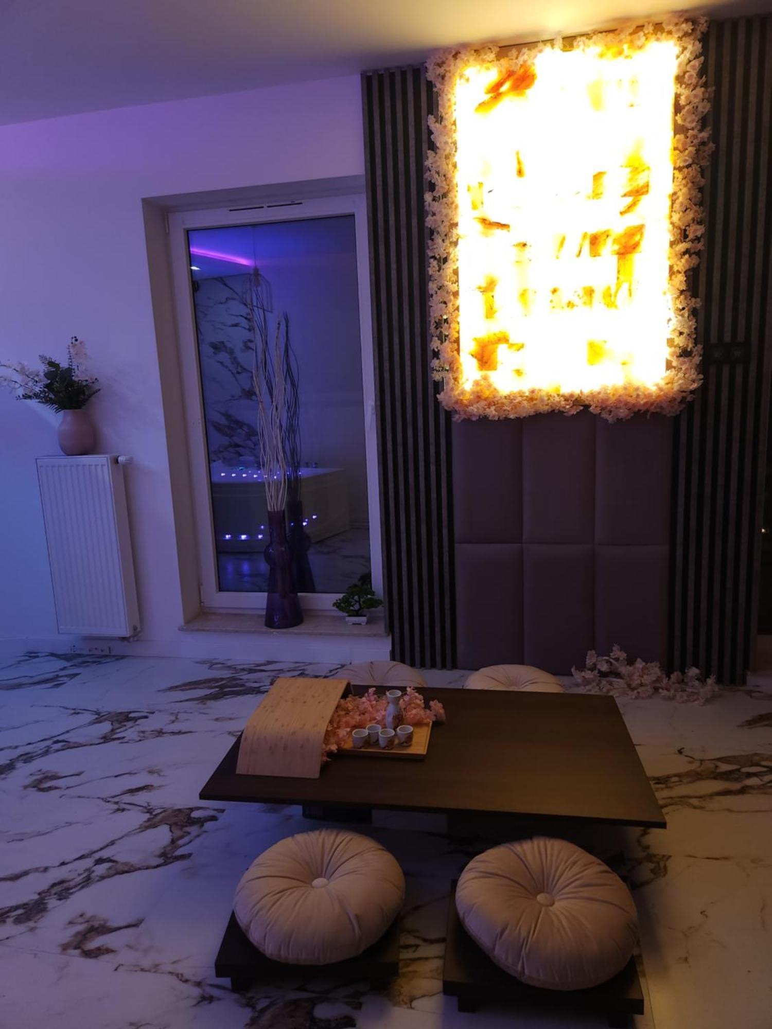 New In Gdansk! Red In The Heart Of - Bdsm - With A Luxury Jacuzzi And Access To A Sauna Apartment *