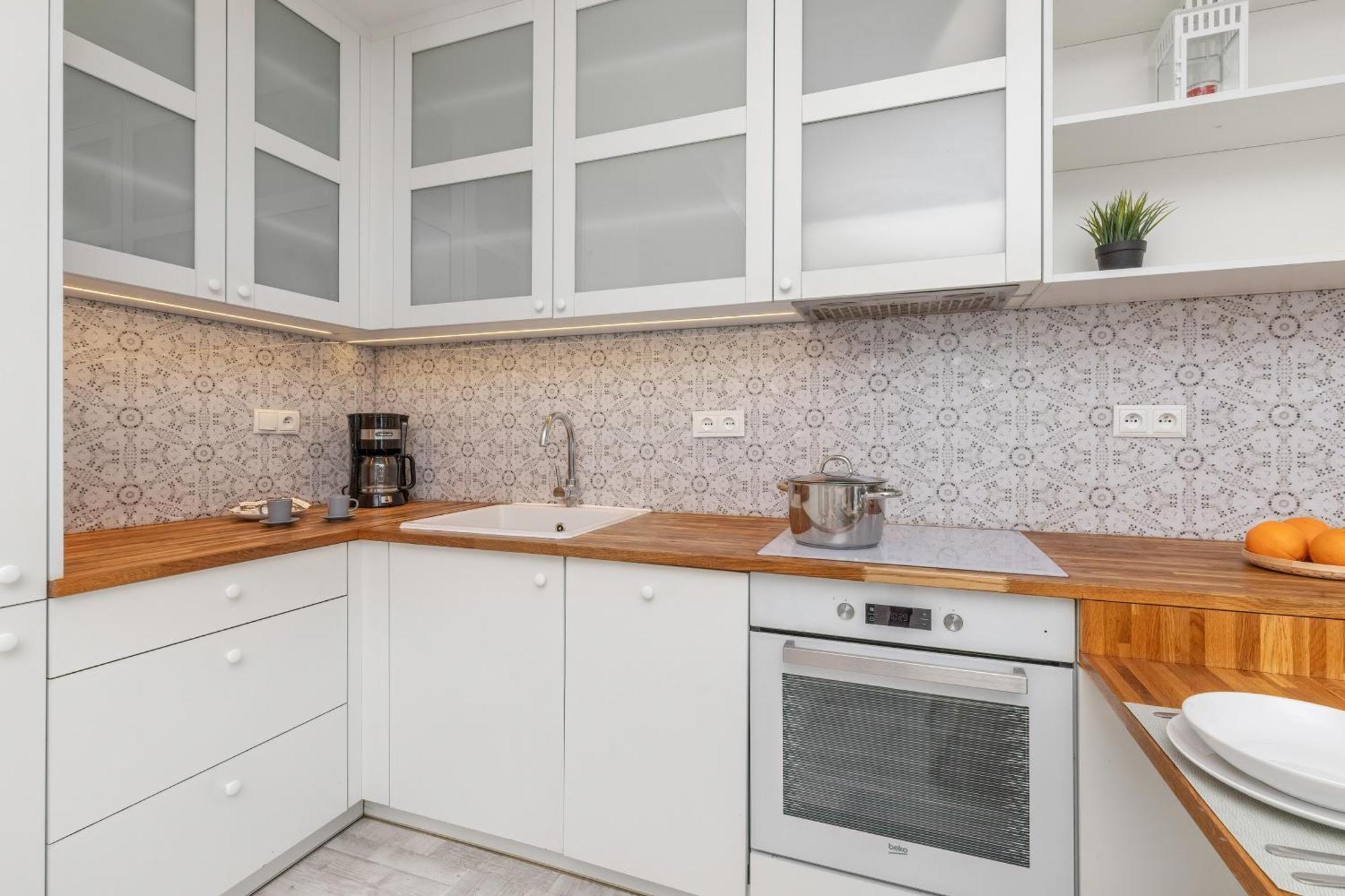 Modern In Center Near The River With Parking By Renters * Gdańsk