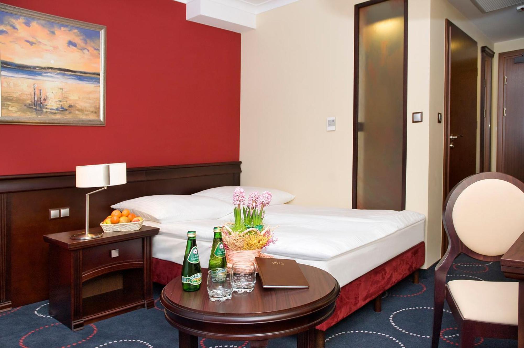 Hotel Admiral 4*