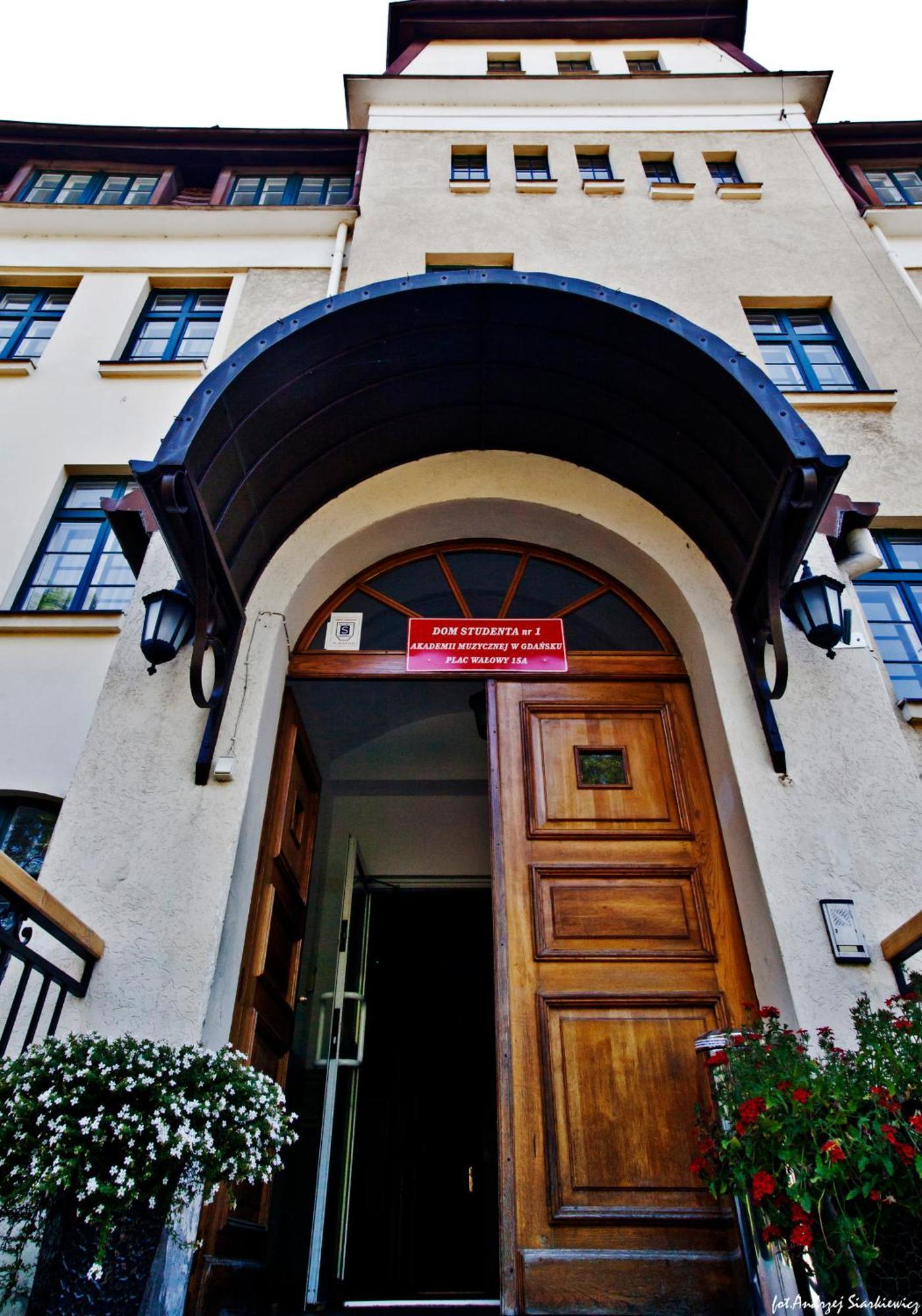 Hostel Ds Cztery Pory Roku *