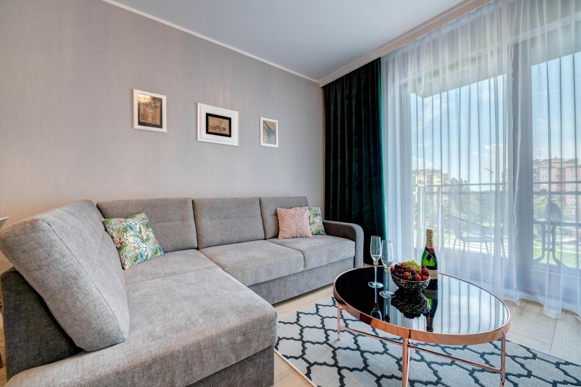 Apartment Live & Travel Number 1 *