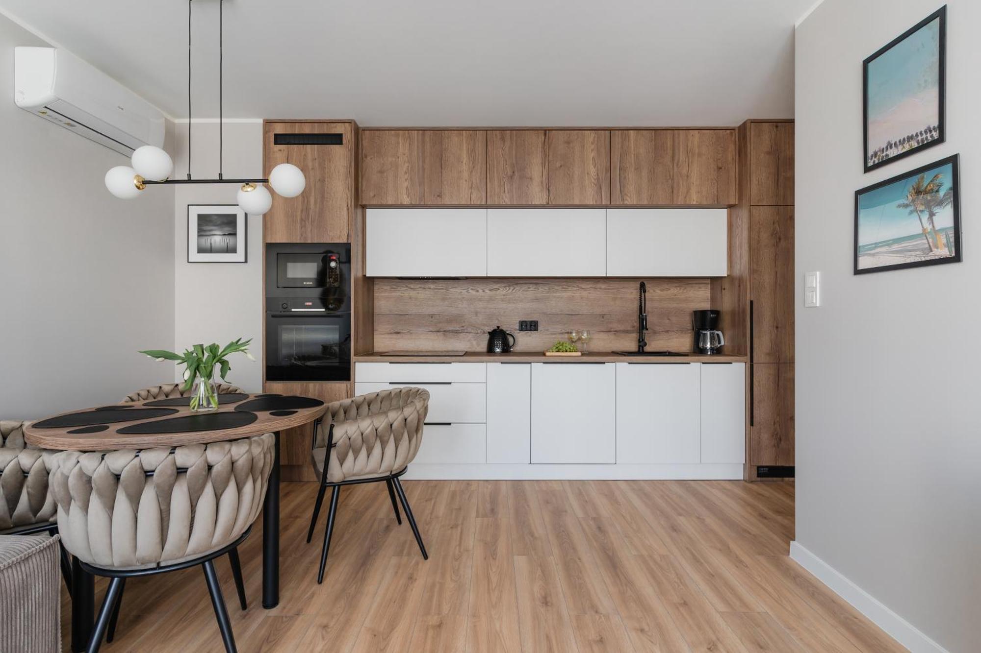 Ina Rent - Przystan Letnica Gdansk