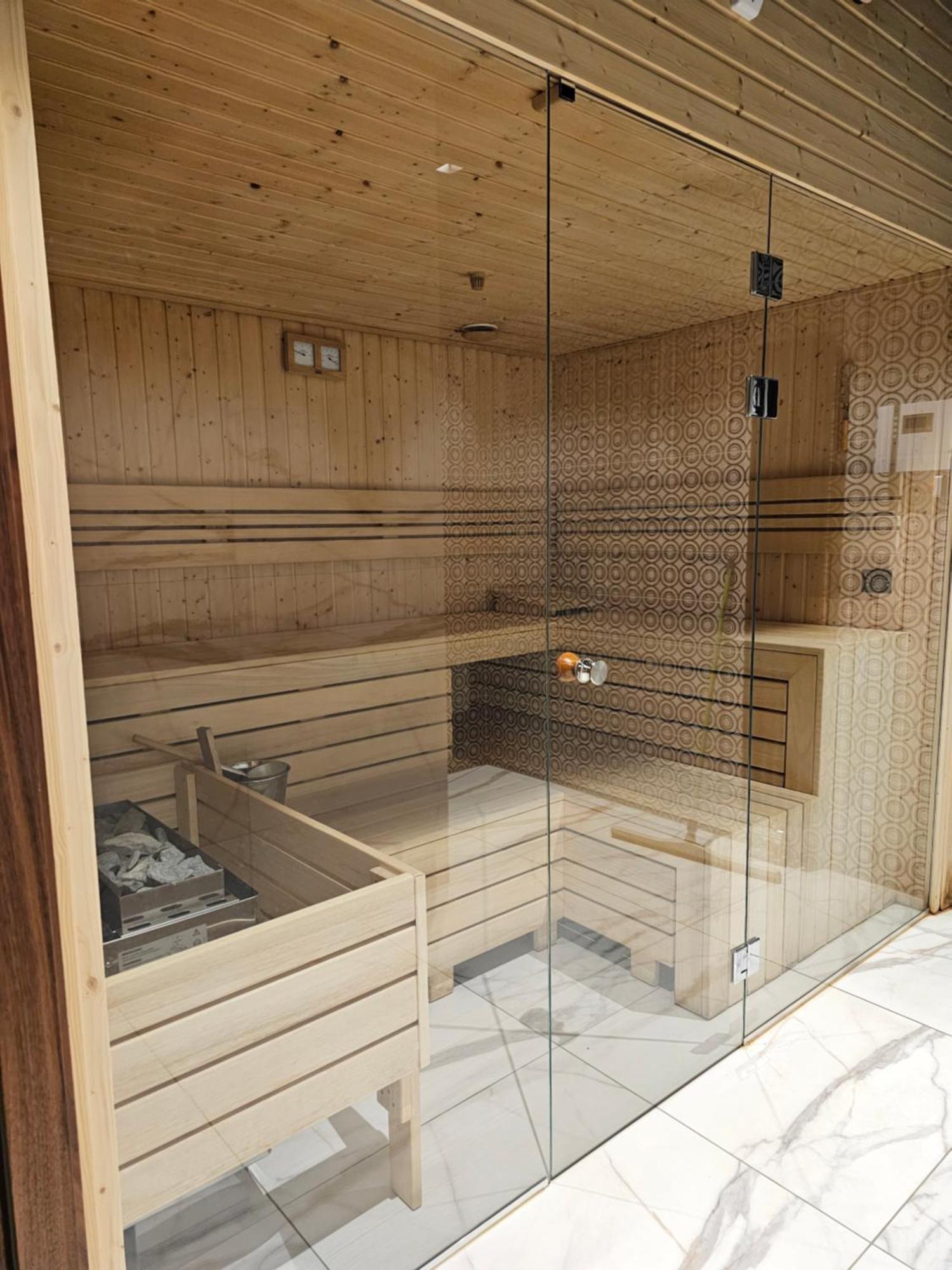 Star - Gym & Sauna