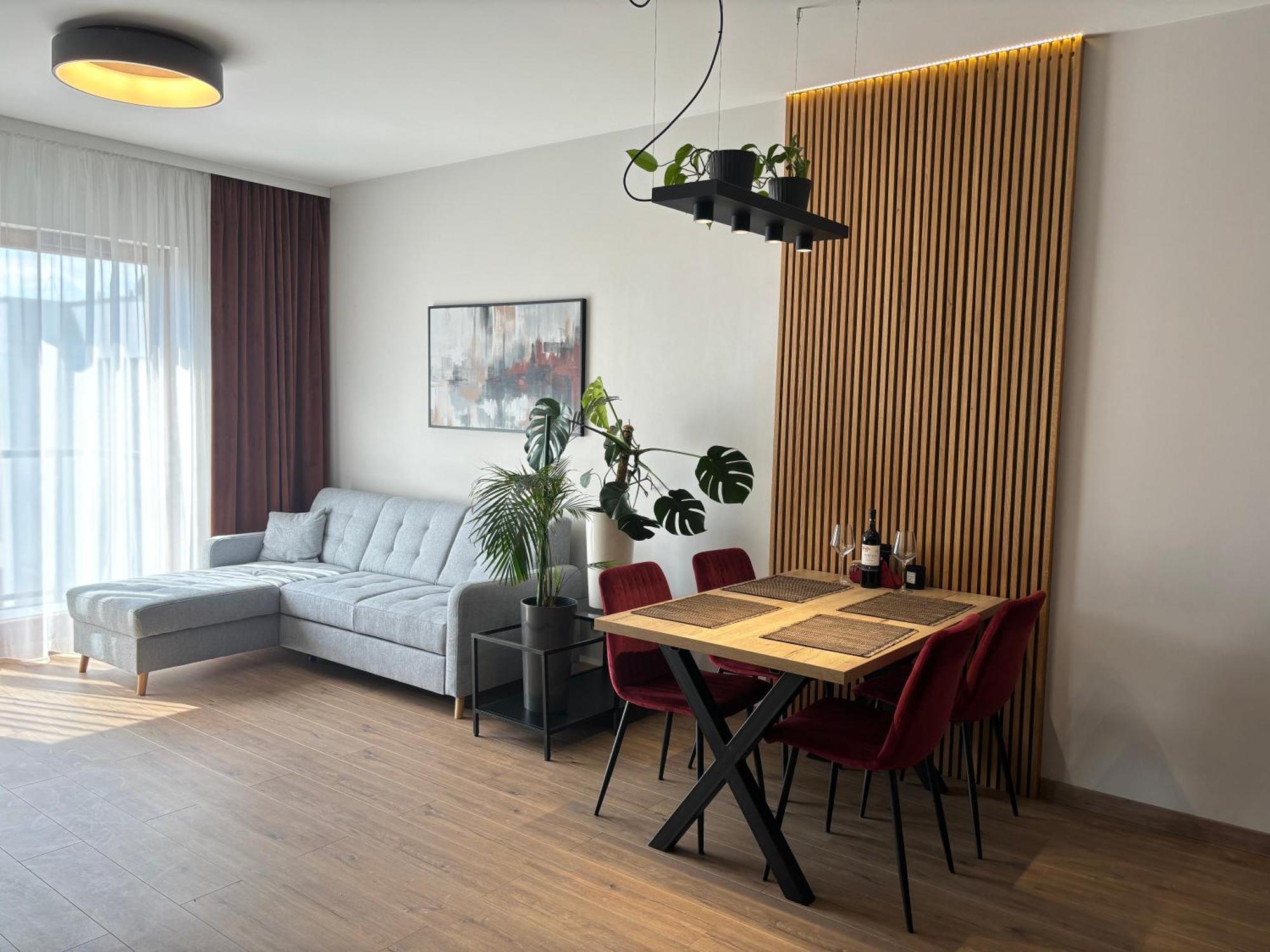 Apartment Climatic / Ul.grudziadzka / 2km From The Beach
