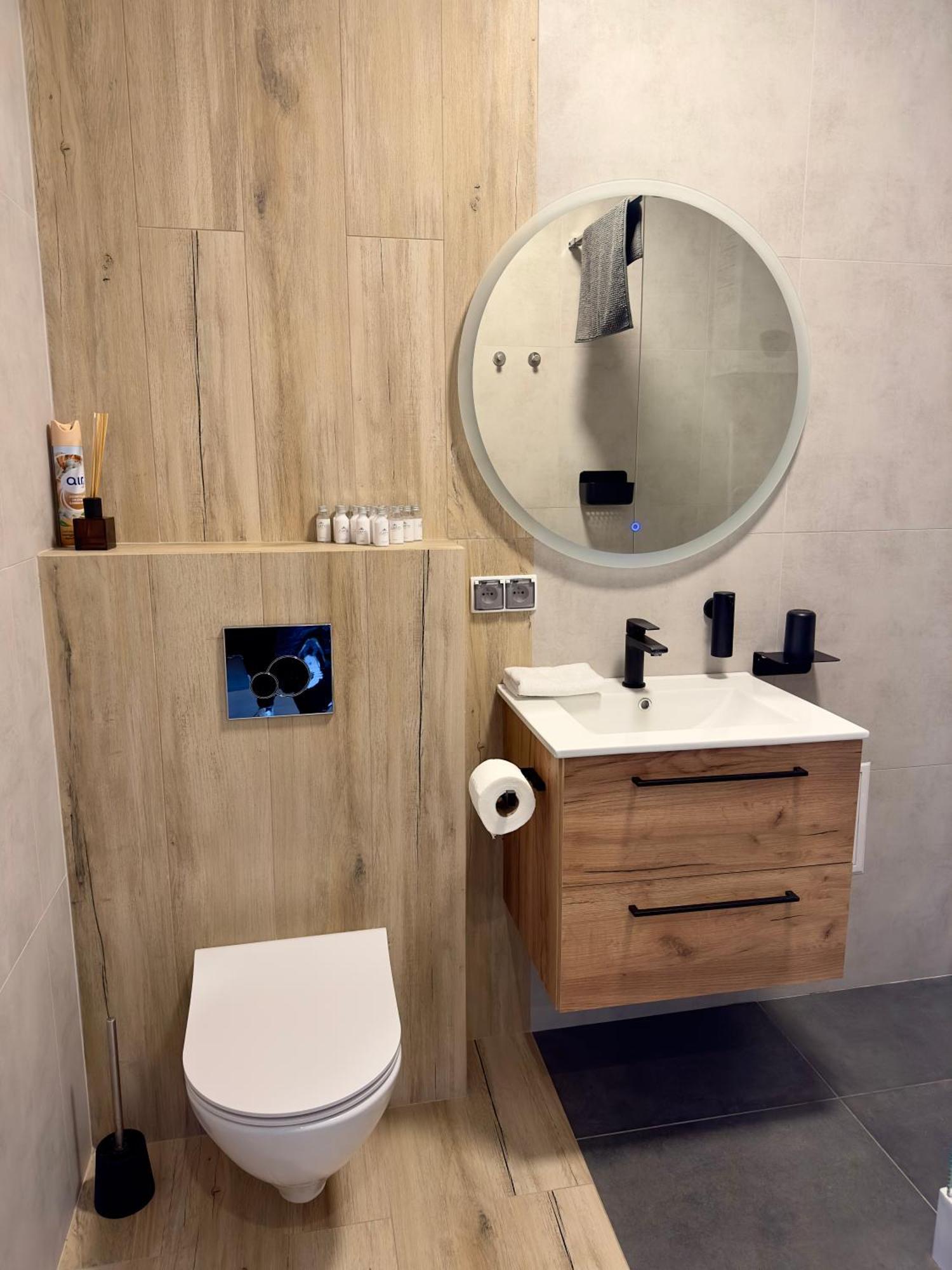 Apartment Warynskiego 14