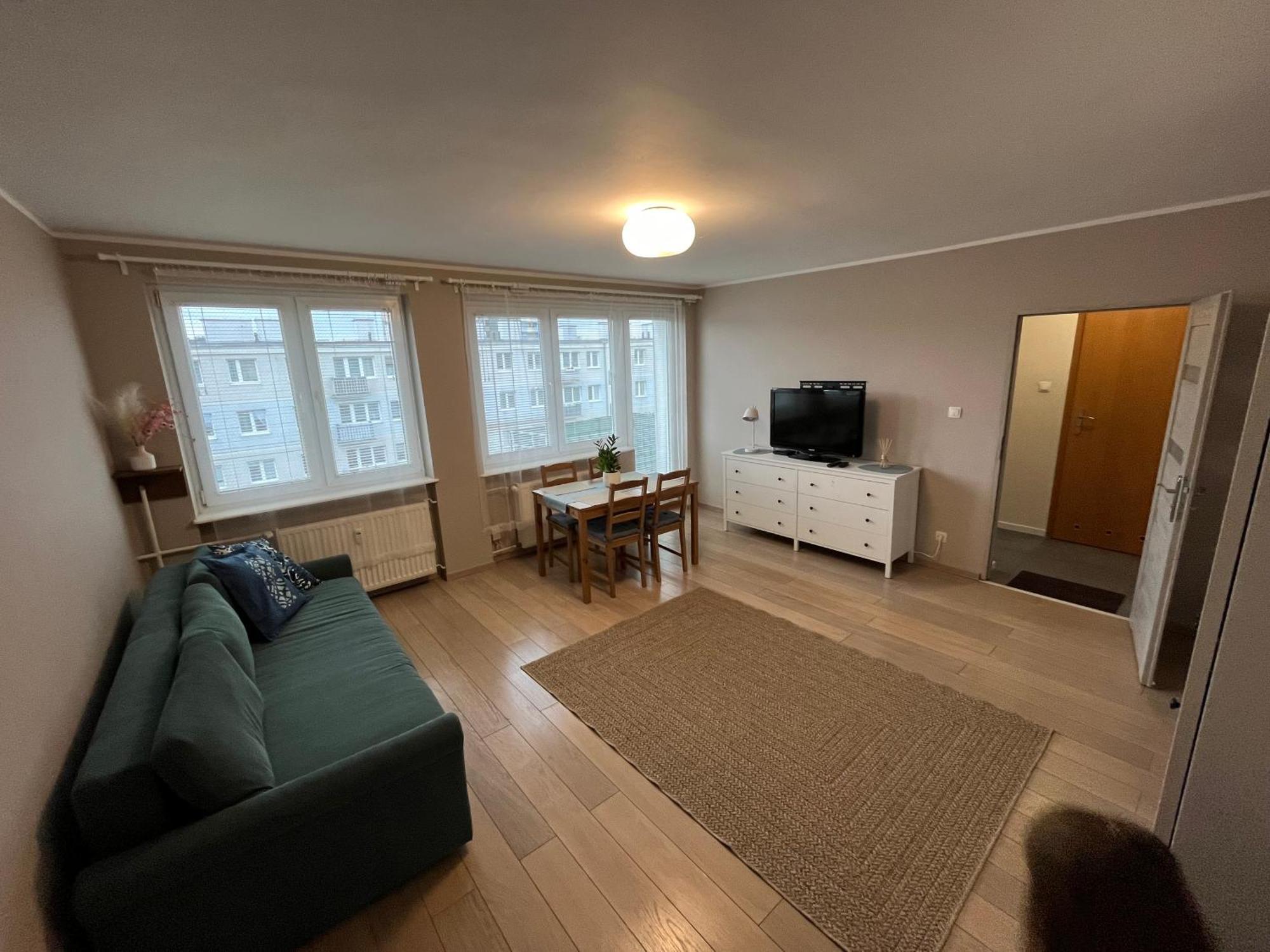 Apartment Ola *