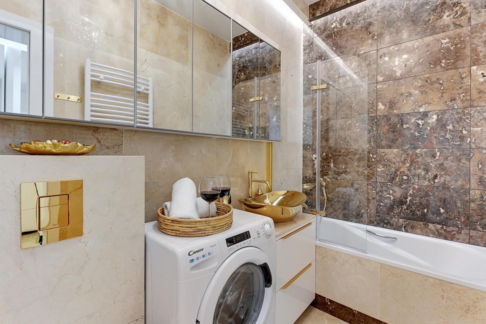 Apartment Granaria Kingdom & Happiness Premium By The River - Gratis Prosecco