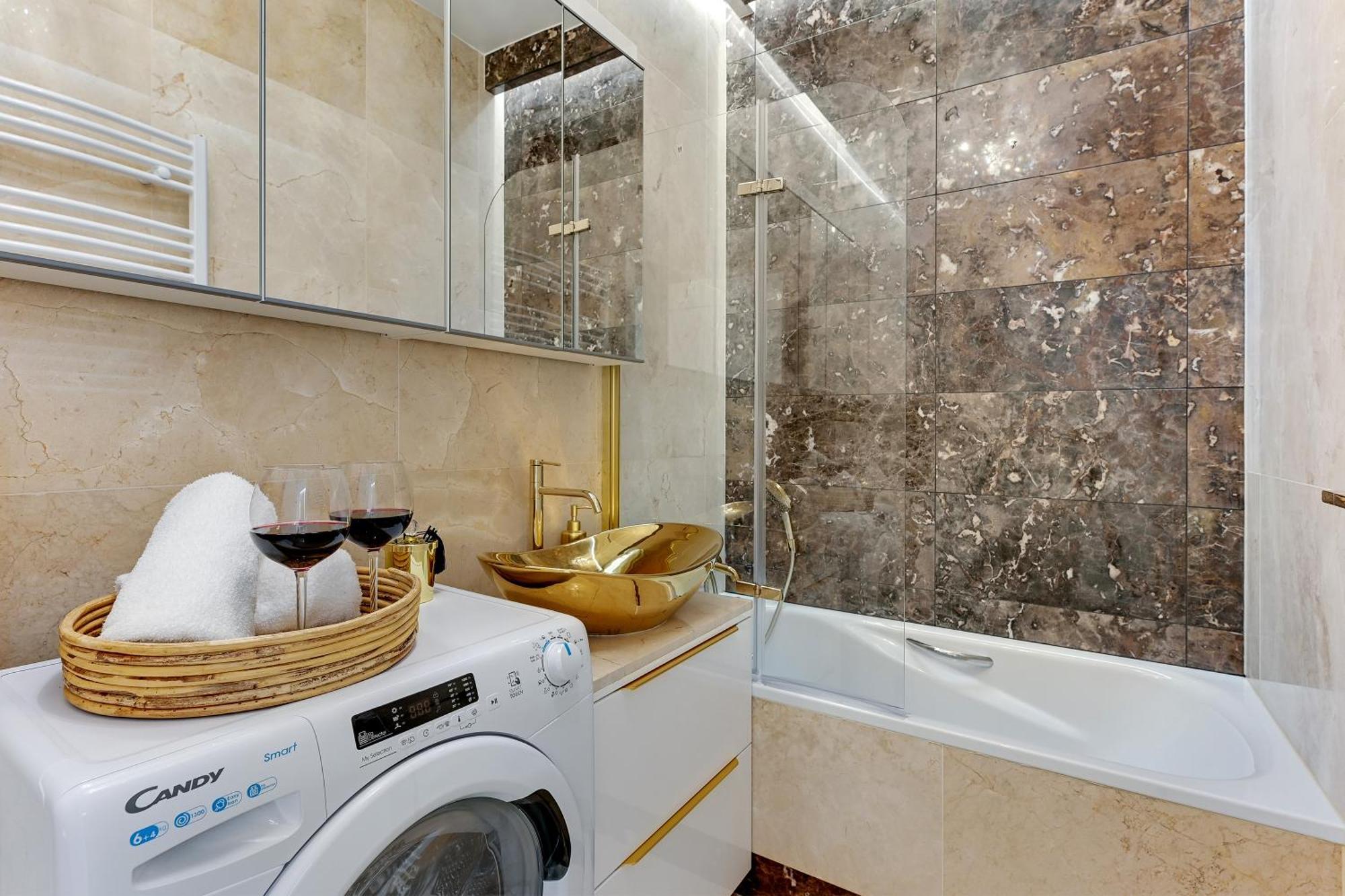 Apartment Granaria Kingdom & Happiness Premium By The River - Gratis Prosecco Gdansk