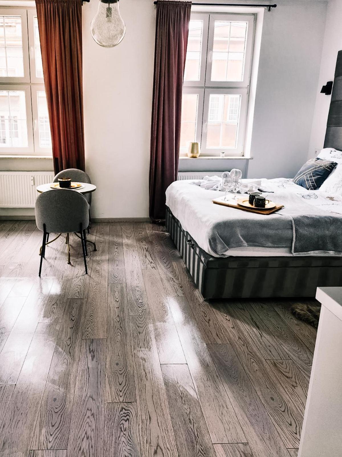 Cloud 9 King Bed-old Town View *