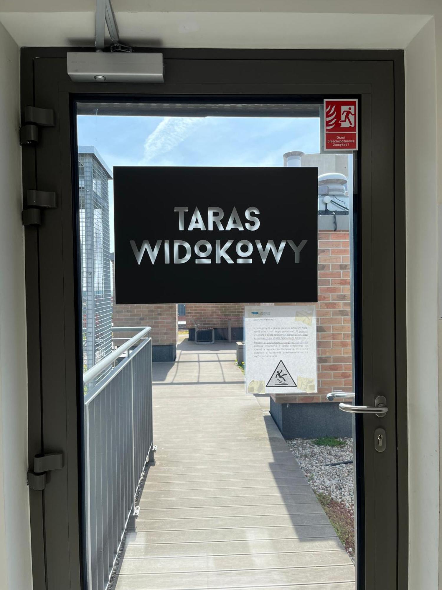 207 Apartment, Garden Gates Lejlighed