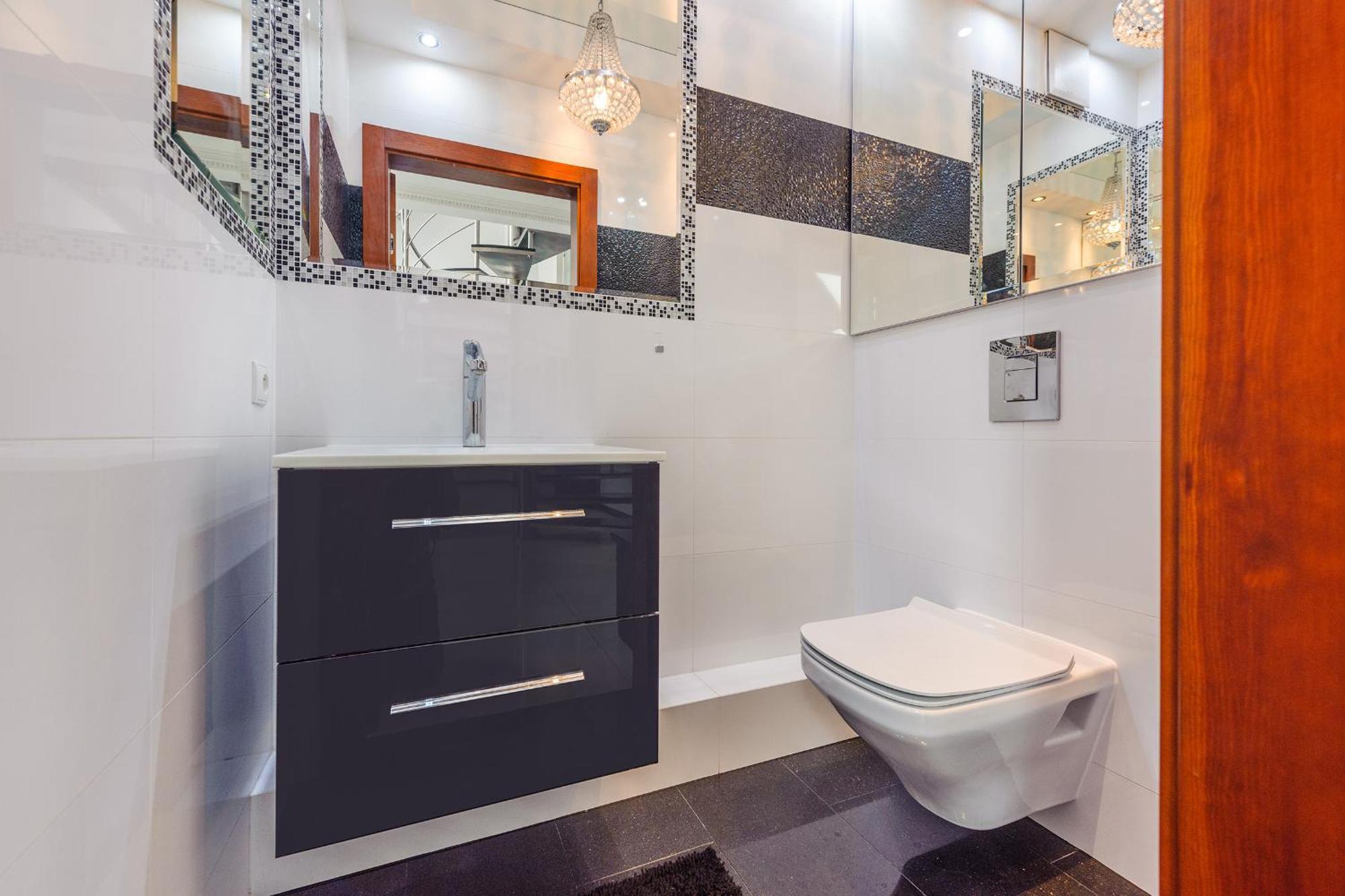 Walk - Premium Duplex With Terrace + 2 Parking *