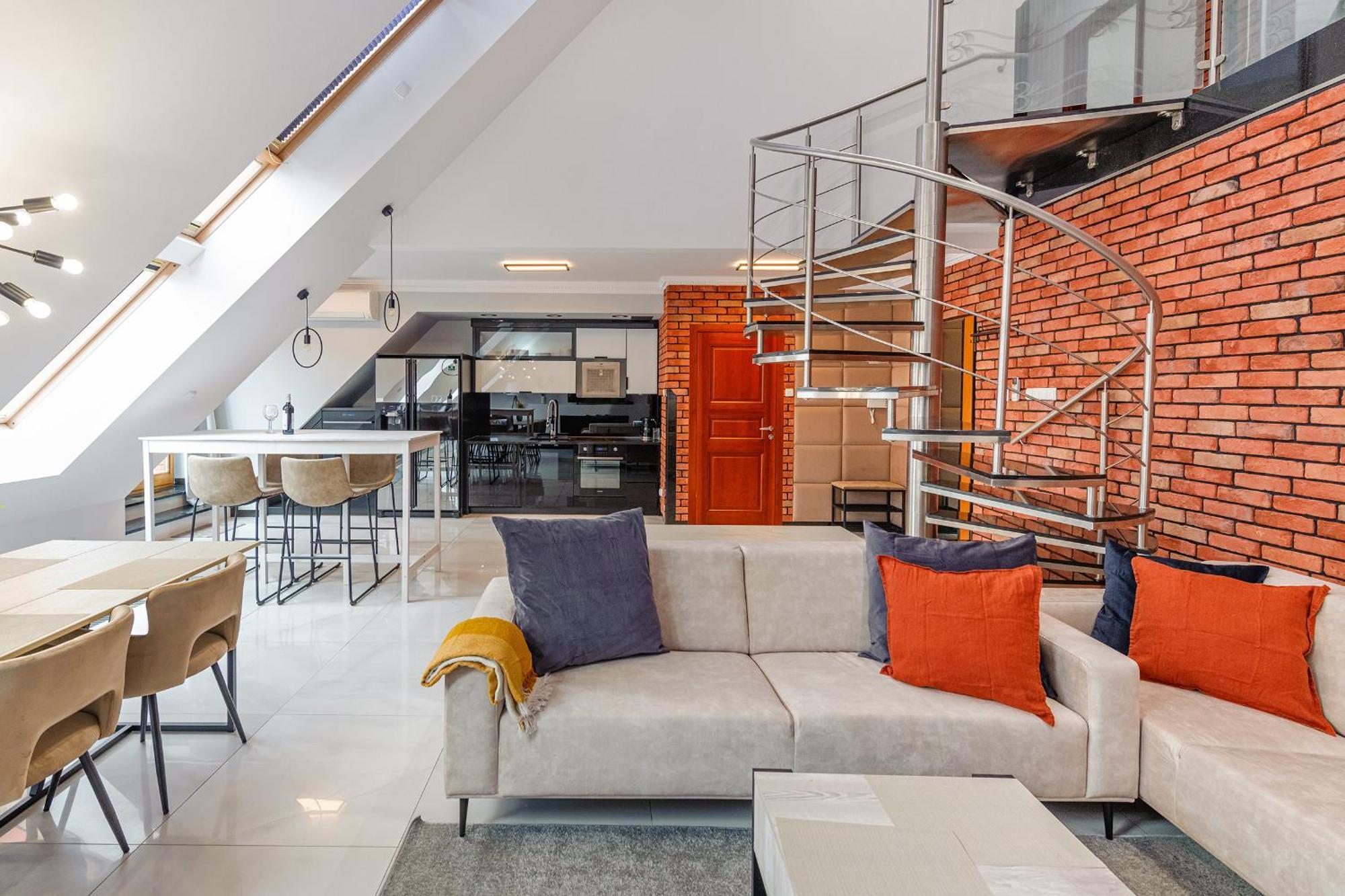 Walk - Premium Duplex With Terrace + 2 Parking *