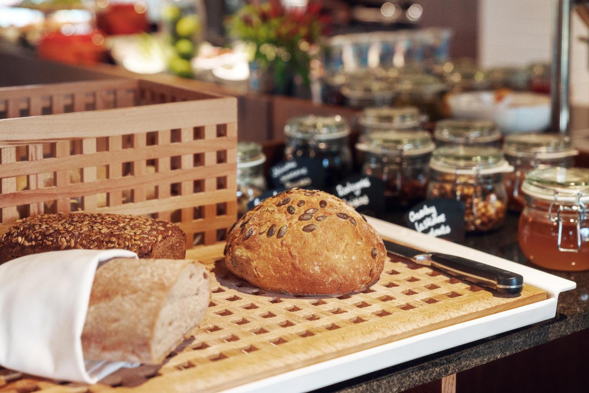 Almond Business & Spa Hotel