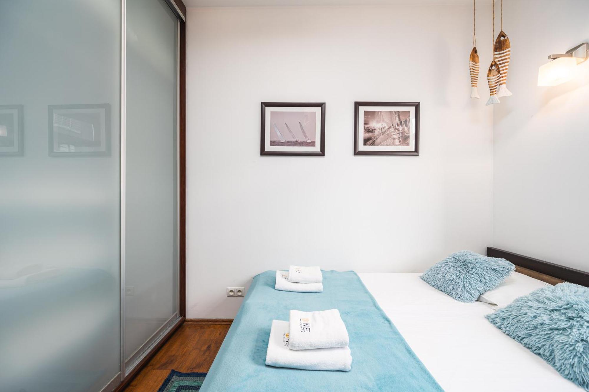 Turkusowy - Neptun Park By Oneapartments * Gdańsk