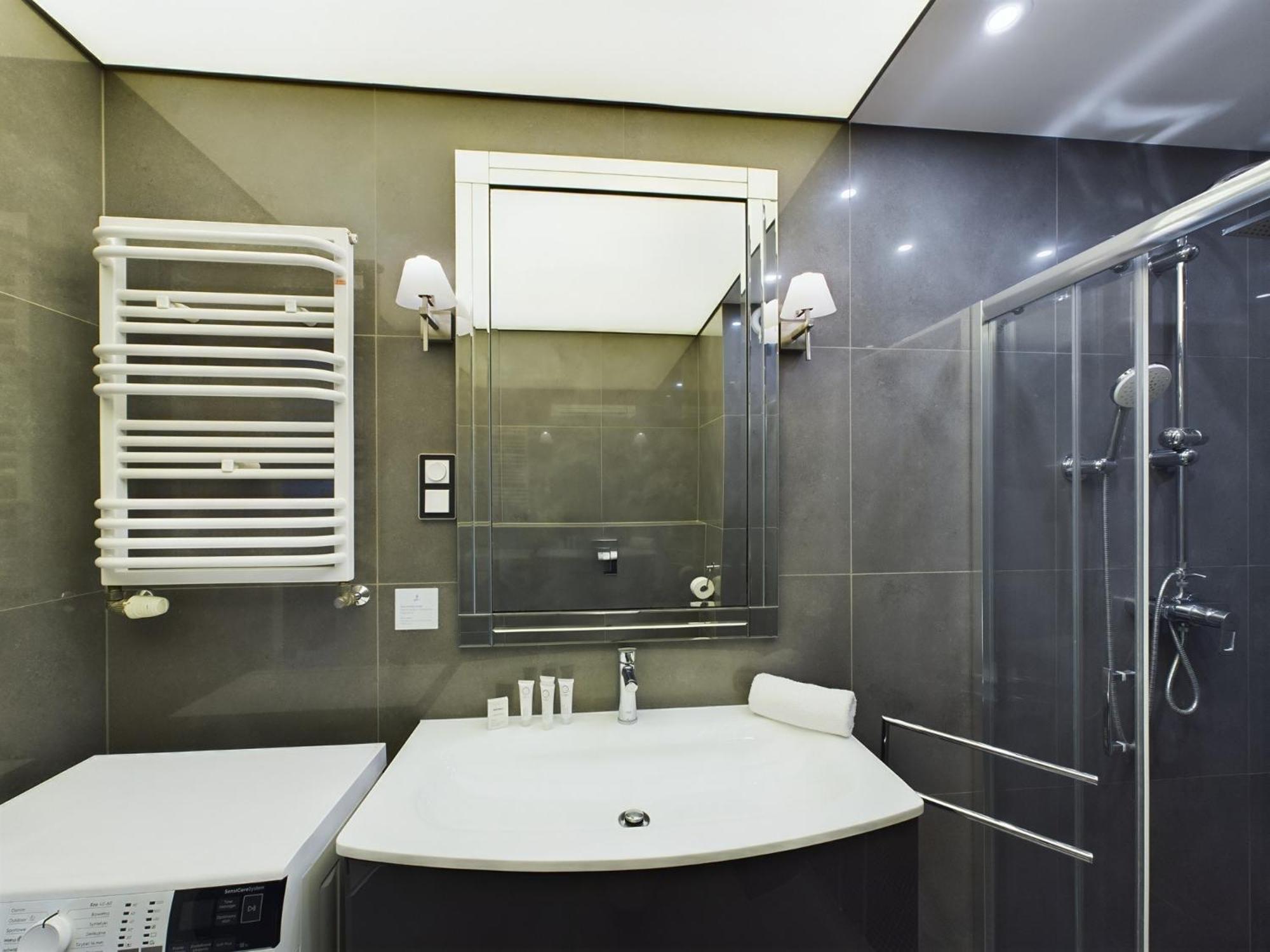 Apartment Nowoczesne Z Parkingiem 500 M Od Starego Miasta W Gdansku By Renters *